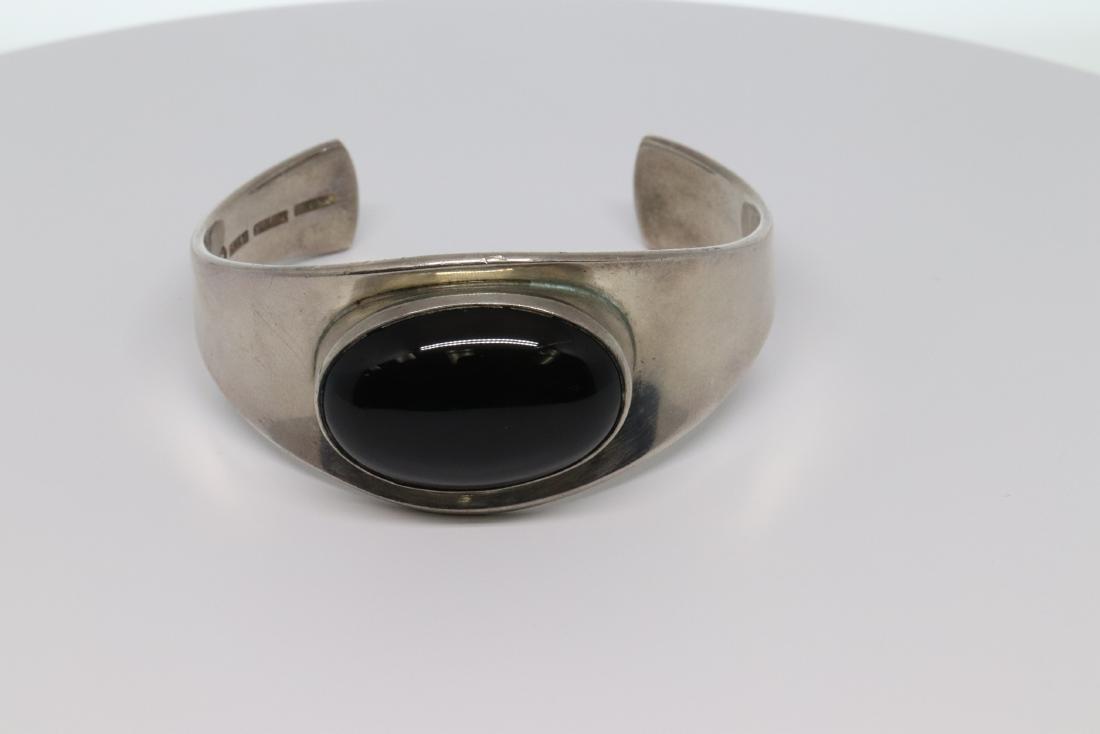 Bent Knudsen - Denmark. Sterling Silver Bangle.: Bent Knudsen - Denmark. Sterling Silver Bangle. This Vintage Bangle Is In Nice Condition. Bangle weight 53.9g