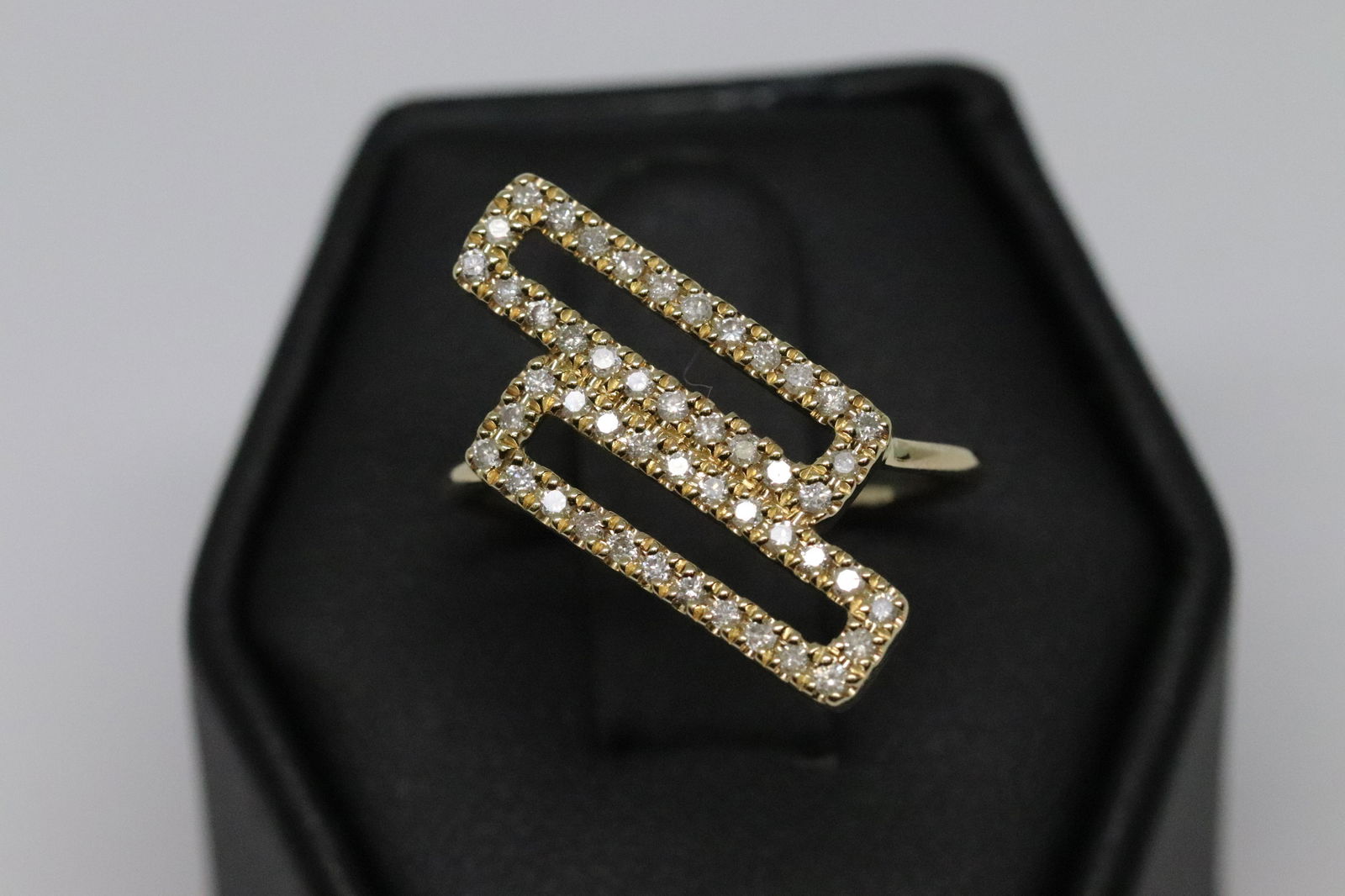 14k Modern Diamond Ring (1 of 2)