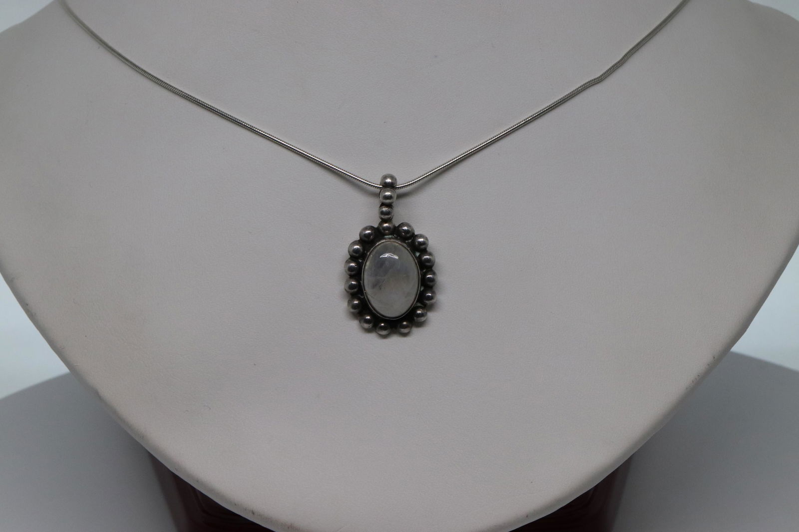 Ladies .925 Silver Art Deco Necklace (1 of 4)