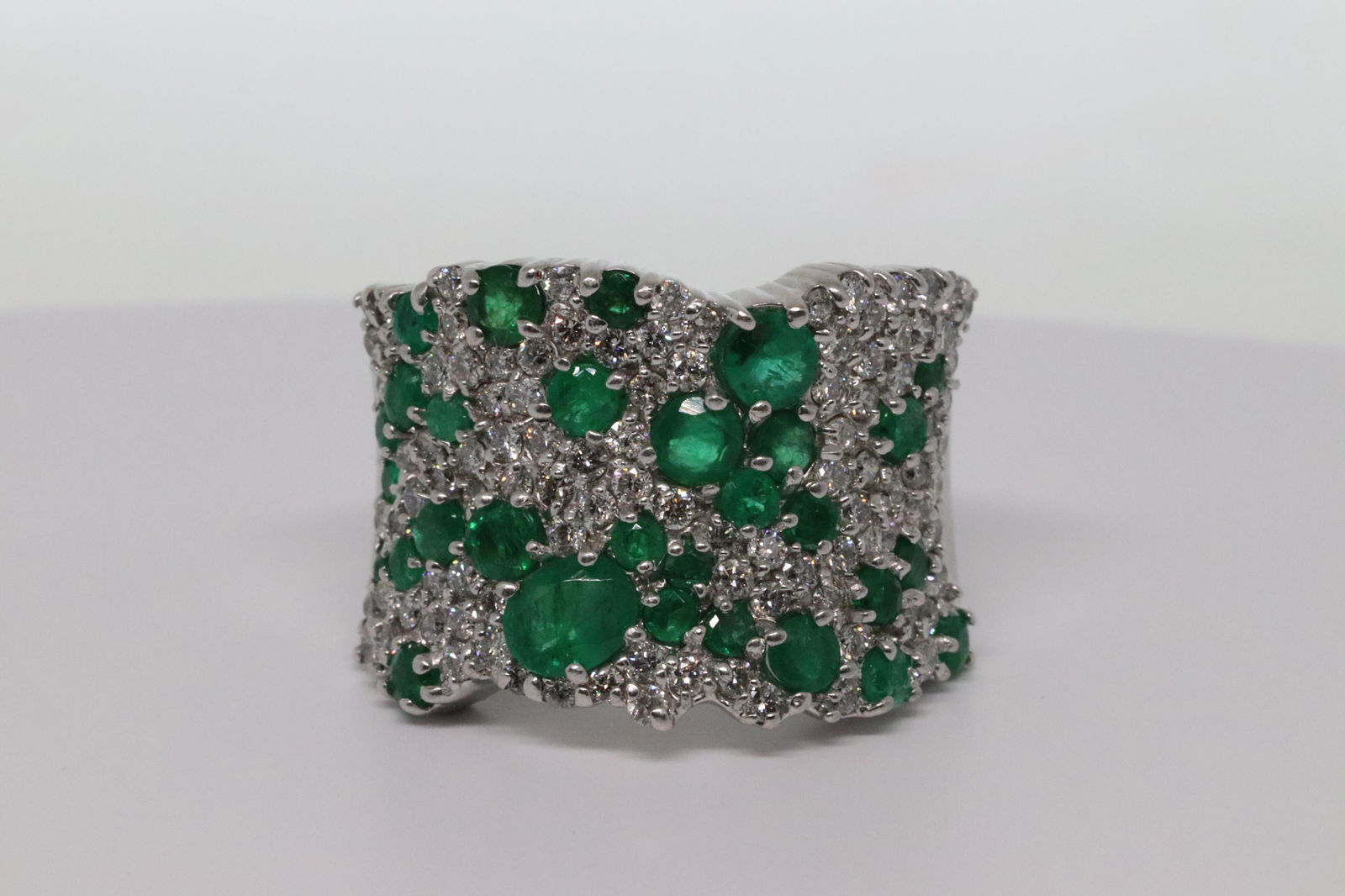 14Kt Estate Diamond/ Emerald Ring (1 of 6)