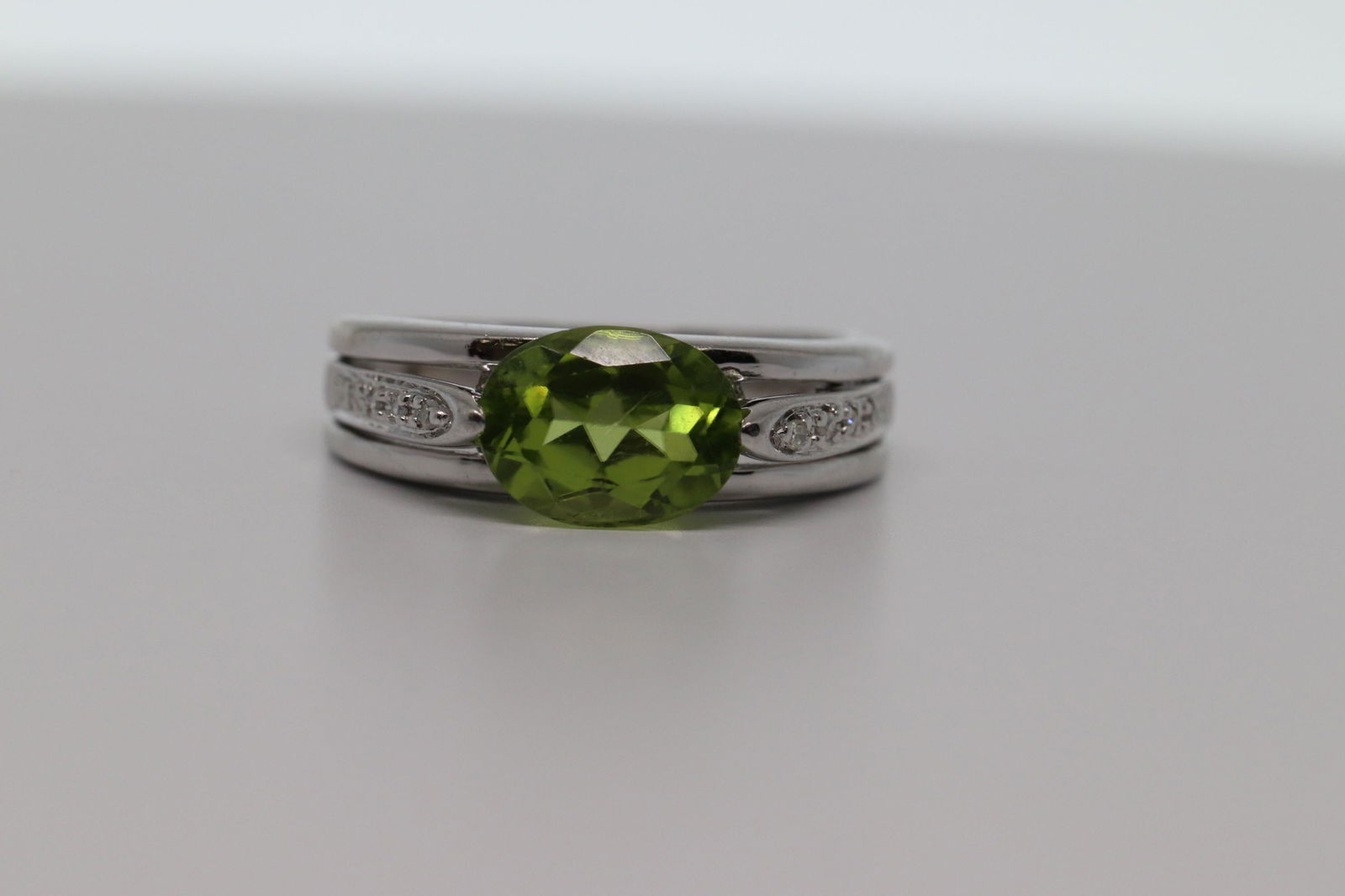 14kt Diamond & Peridote Ring (1 of 3)