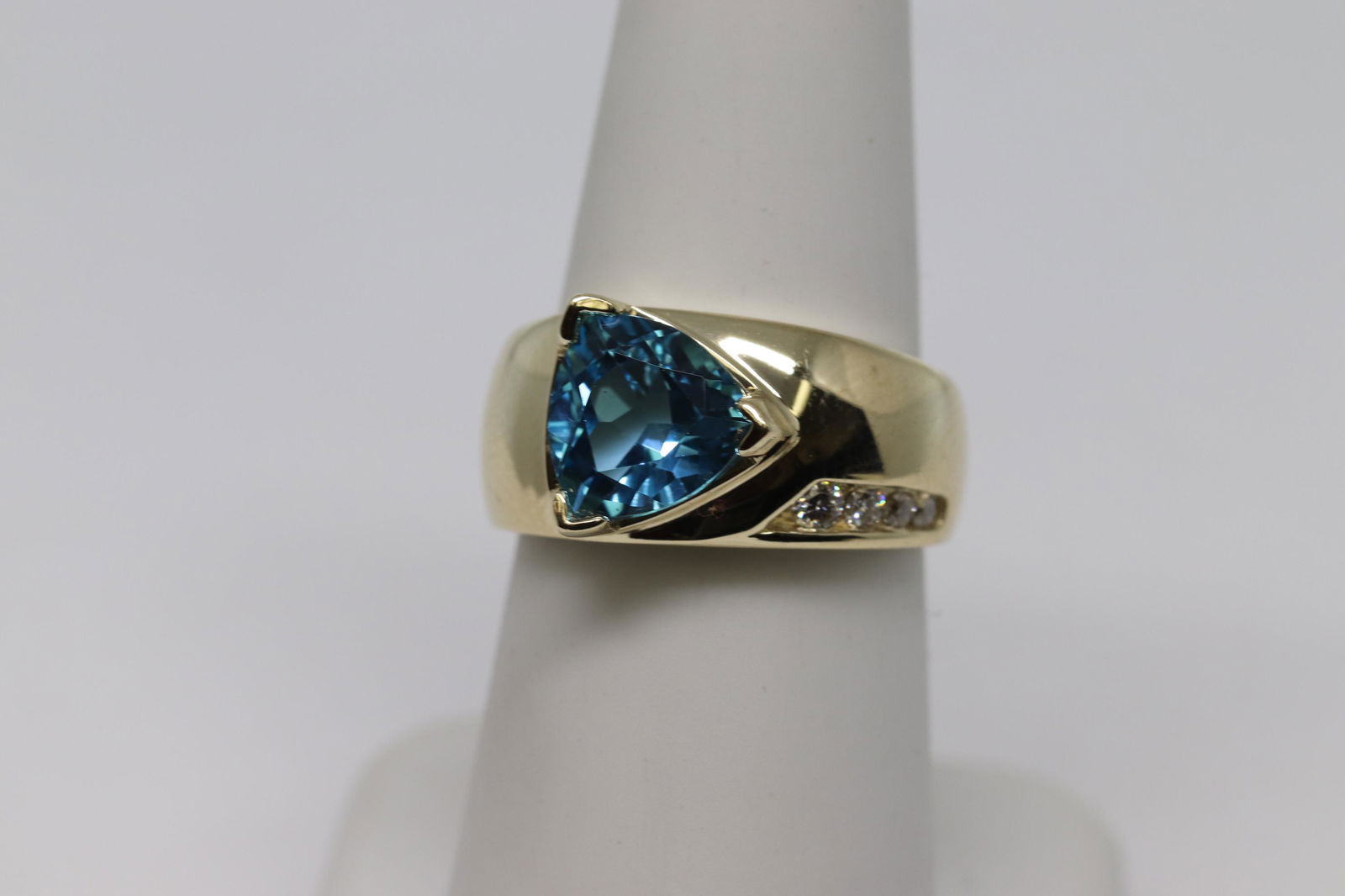 14k Diamond Ring (1 of 4)