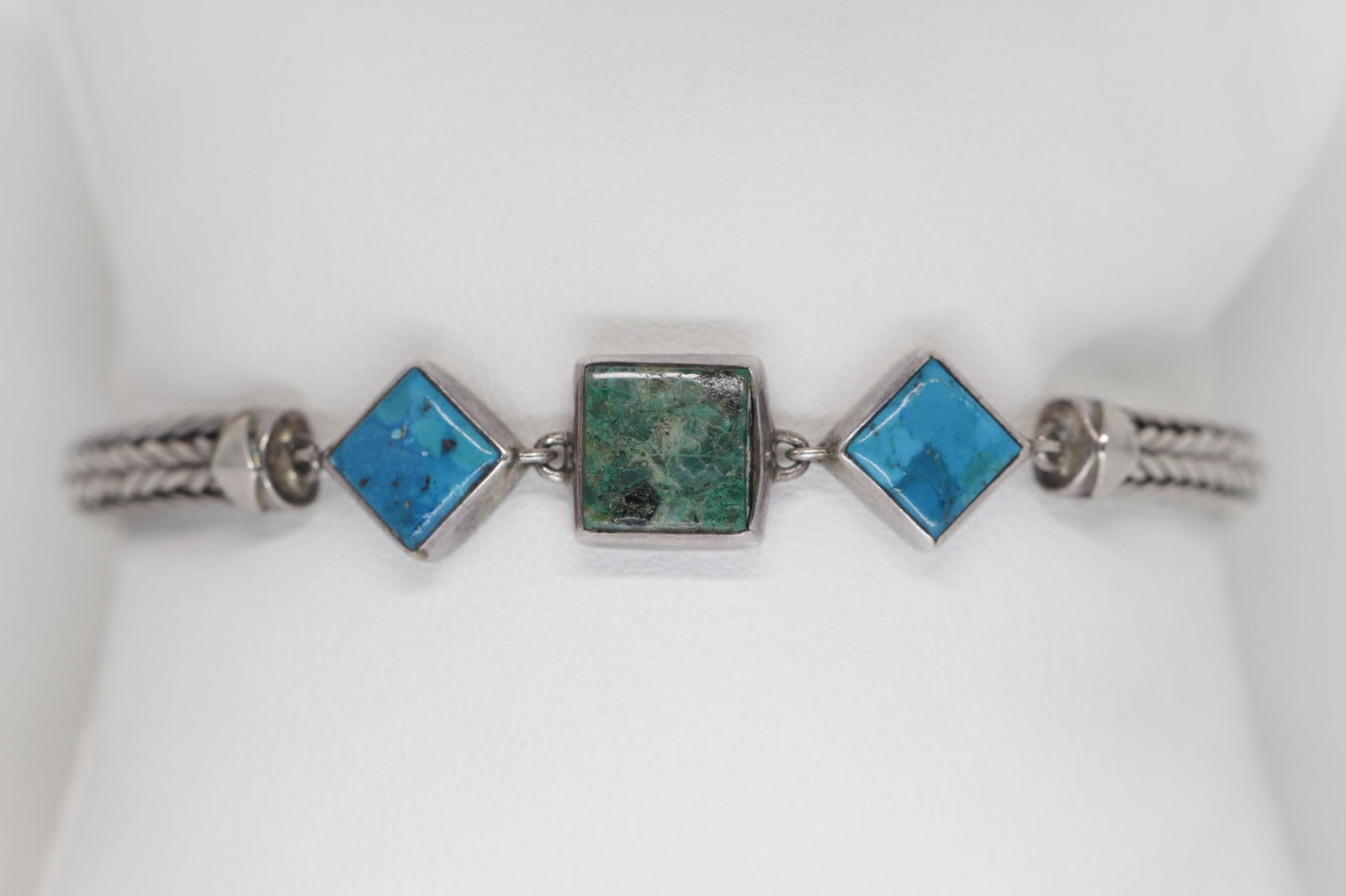 Ladies 925 silver bracelet. (1 of 5)