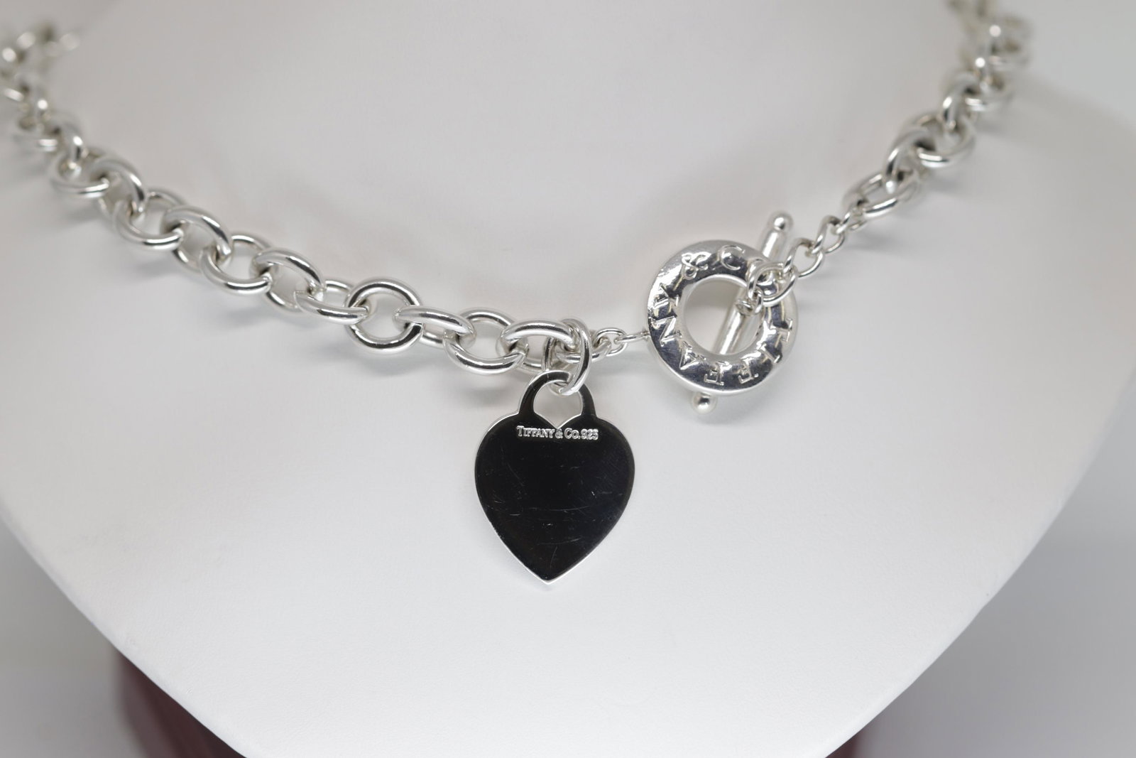 Tiffany & Co. Heart Tag Toggle Necklace Choker Chain: This is a Pre-owned Tiffany & Co. Heart Tag Toggle Necklace Choker Chain Sterling Silver Length:16. total weight is 72.9g.