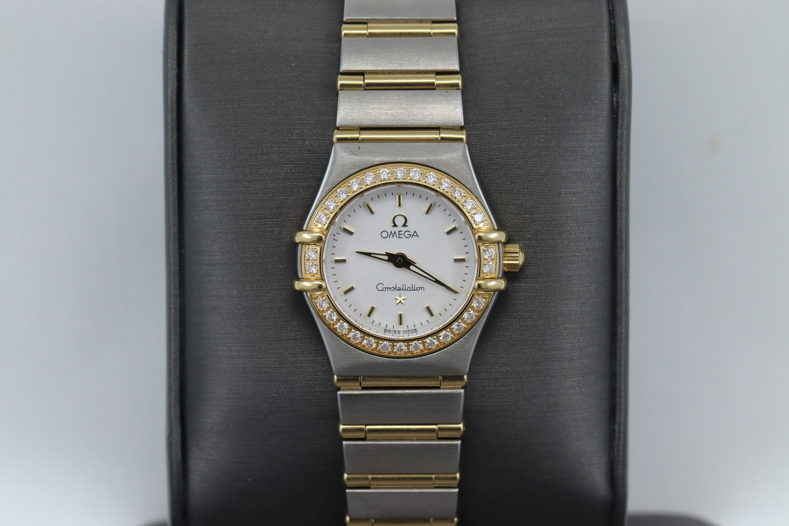 Omega Constellation Two Tone Stainless & 18kt Gold w/: Omega Constellation Two Tone Stainless & 18kt Gold w/ Factory diamond bezel. A This watch is all original which includes the stunning factory diamond bezel. The diamonds in the bezel are all VS to VVS