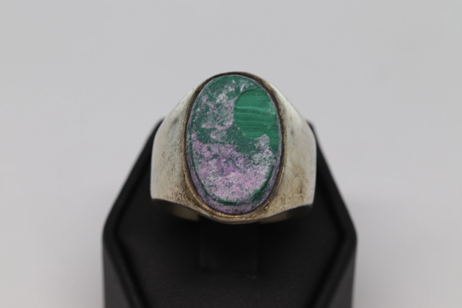 Mens Silver ring with center stone (1 of 4)