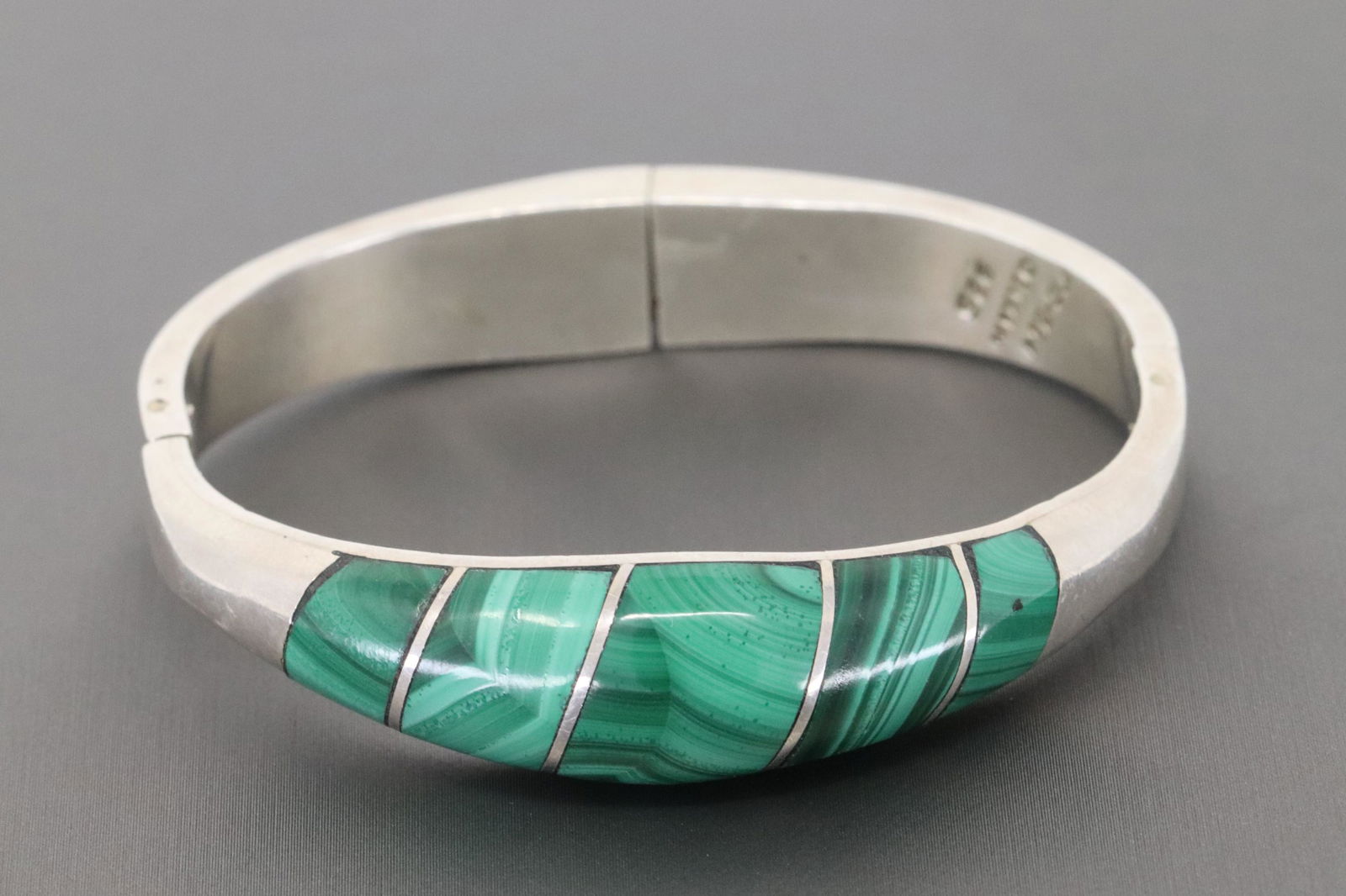 925 Silver Ladies Bangle (1 of 3)