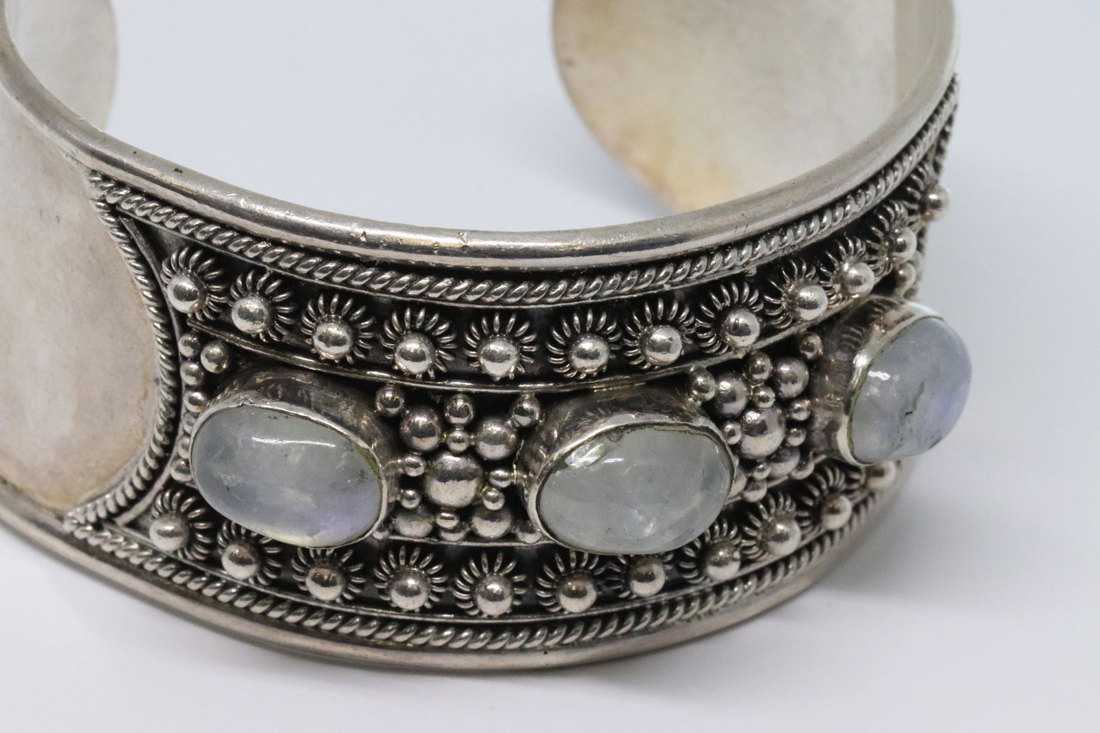 Ladies Art Deco Silver Bangle (1 of 2)