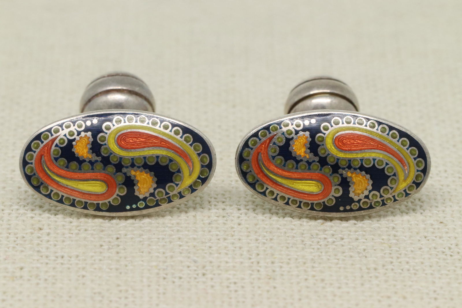 Man Cufflinks Duchamp London Silver (1 of 5)