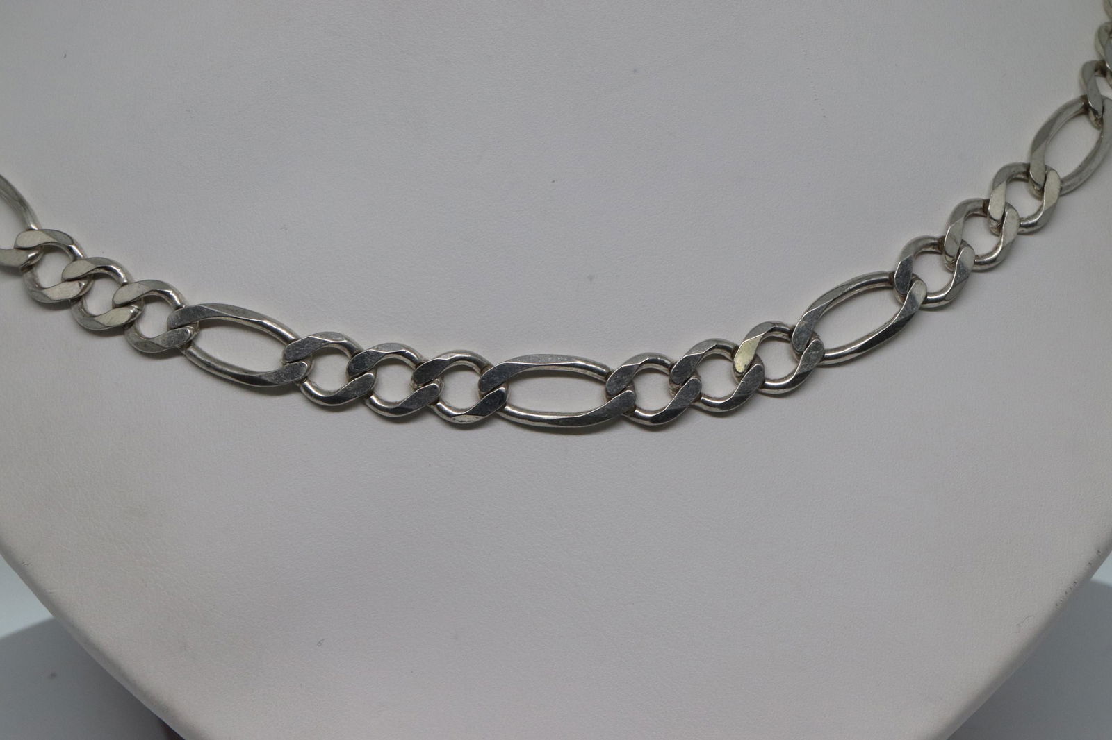 Mens 925 silver chain: 925 solid silver Mens chain. Weight 31.1