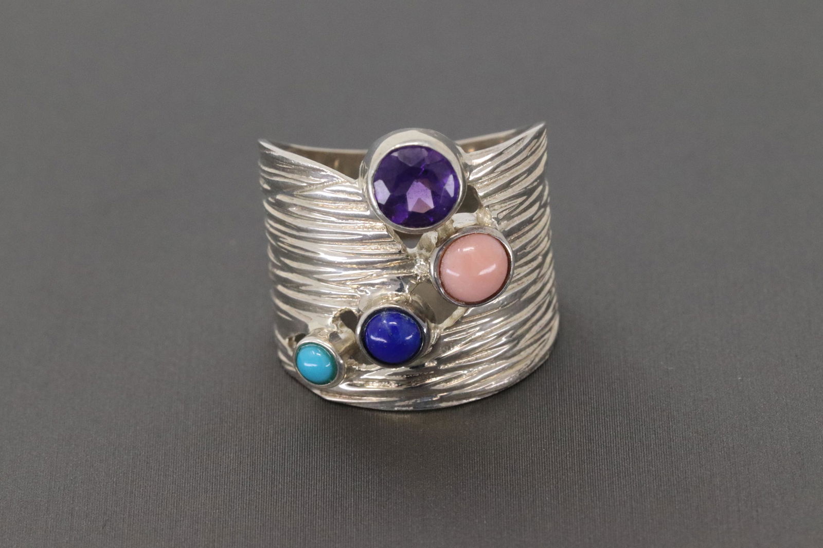 Ladies 925 Silver Ring (1 of 3)