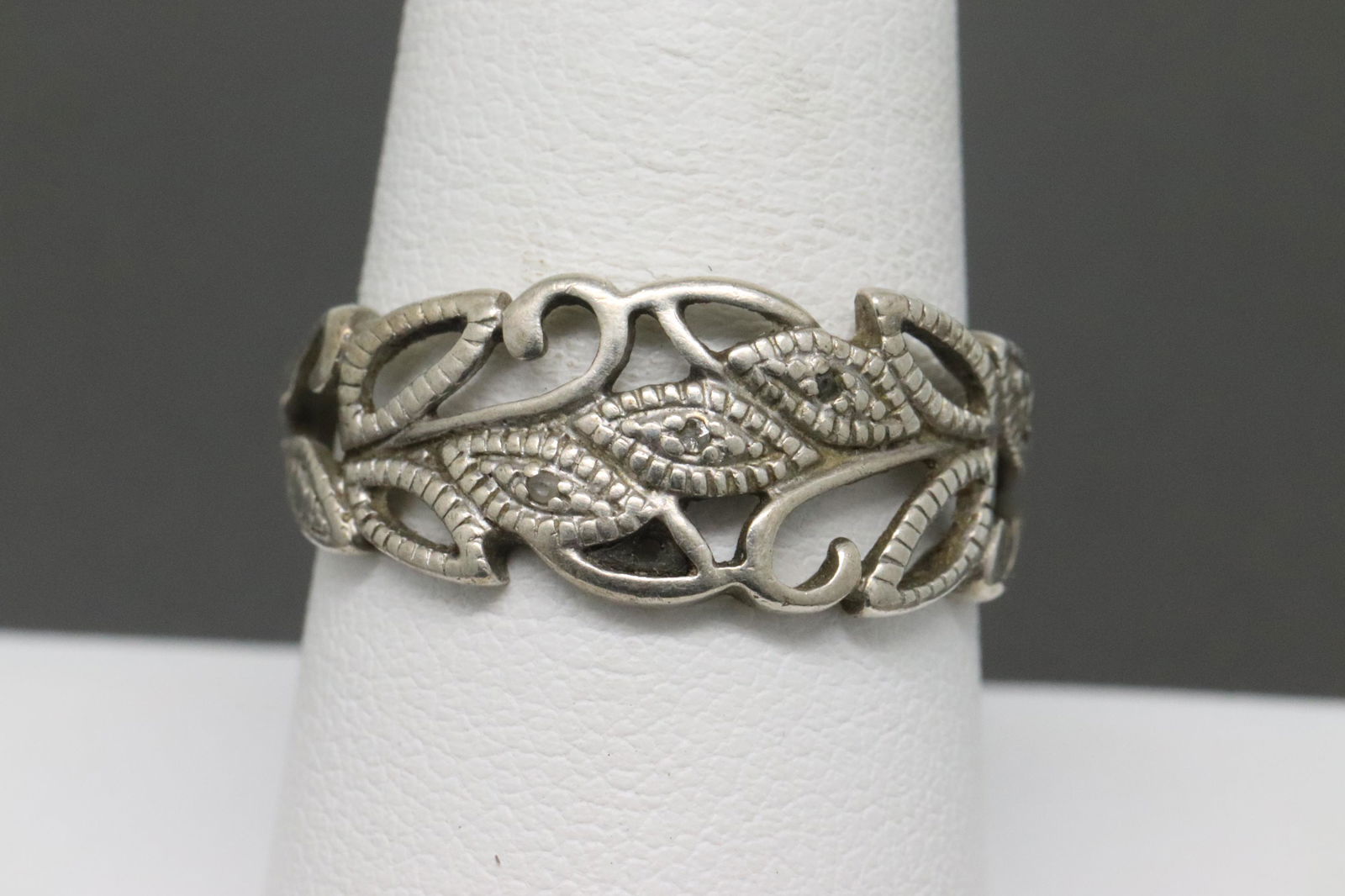 925 Silver Ring. (1 of 3)