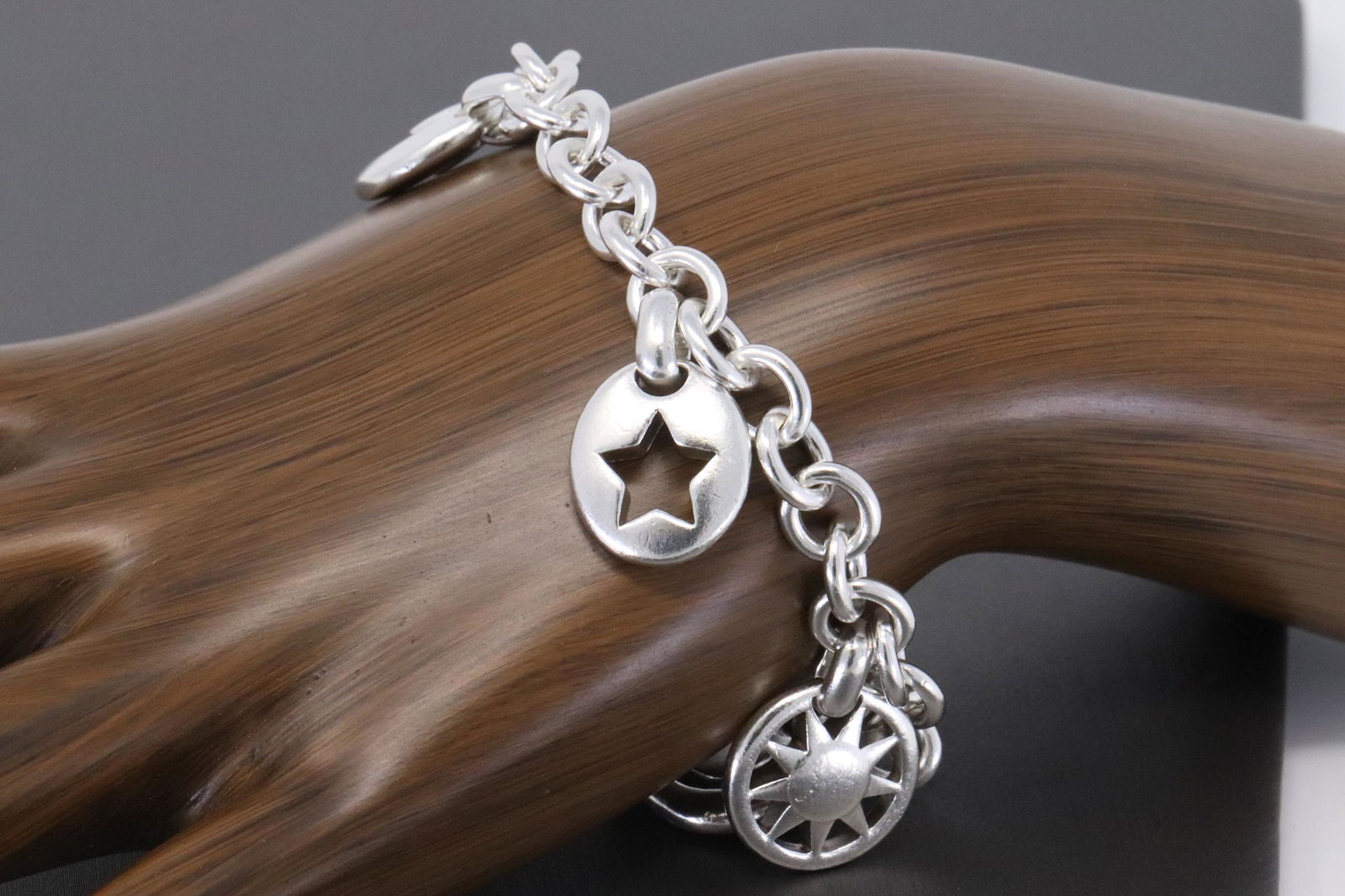 TIFFANY&Co Star Moon Heart charm Bracelet Peretti (1 of 7)