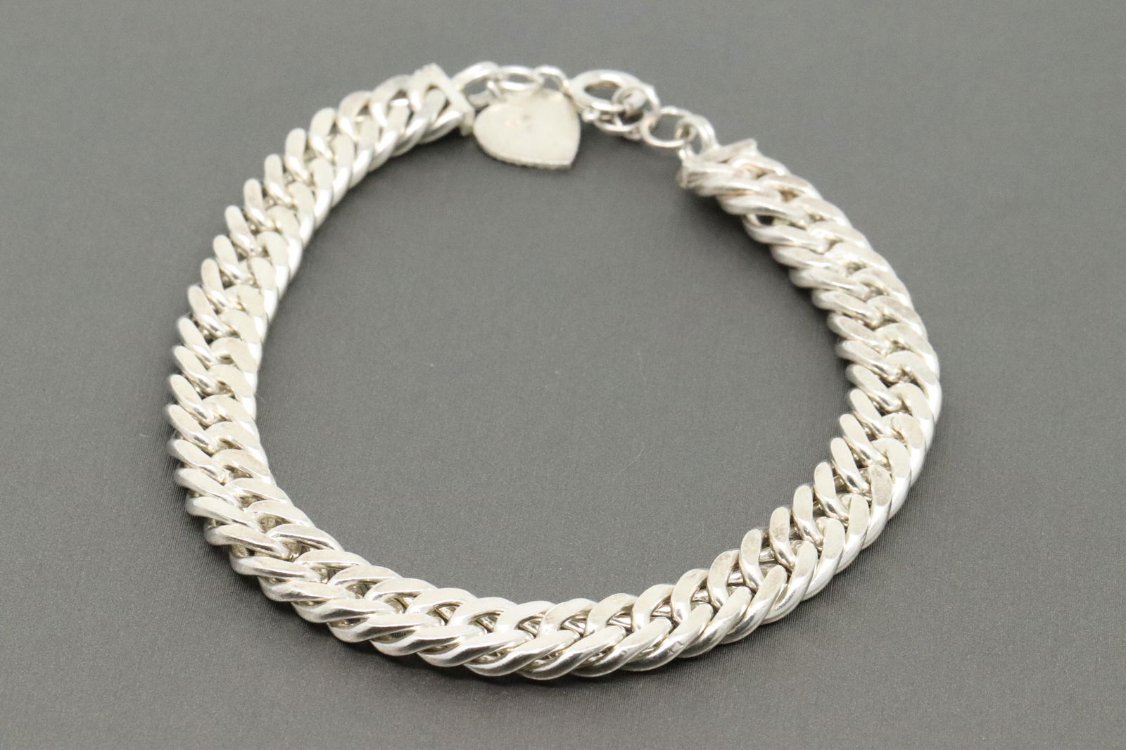 Ladies 925 Silver Bracelet. (1 of 3)