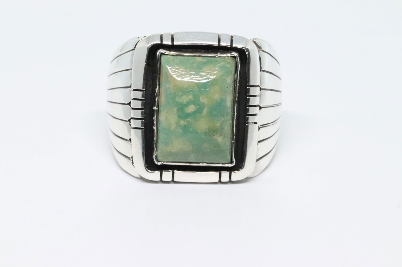 Navajo Green Turquoise Ring. (1 of 4)