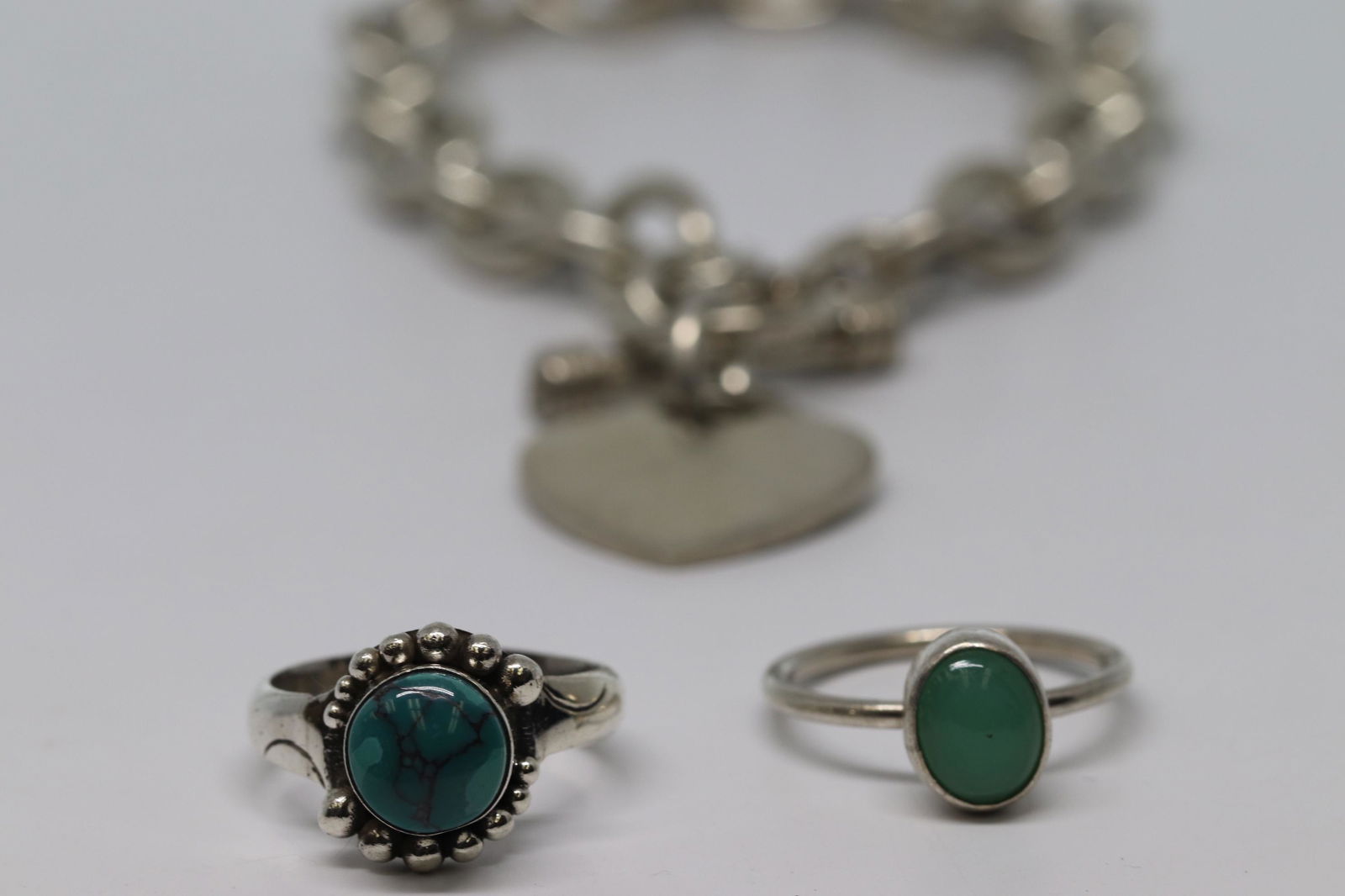 Lot of 3 Womens Rings and Heart Bracelet (1 of 3)