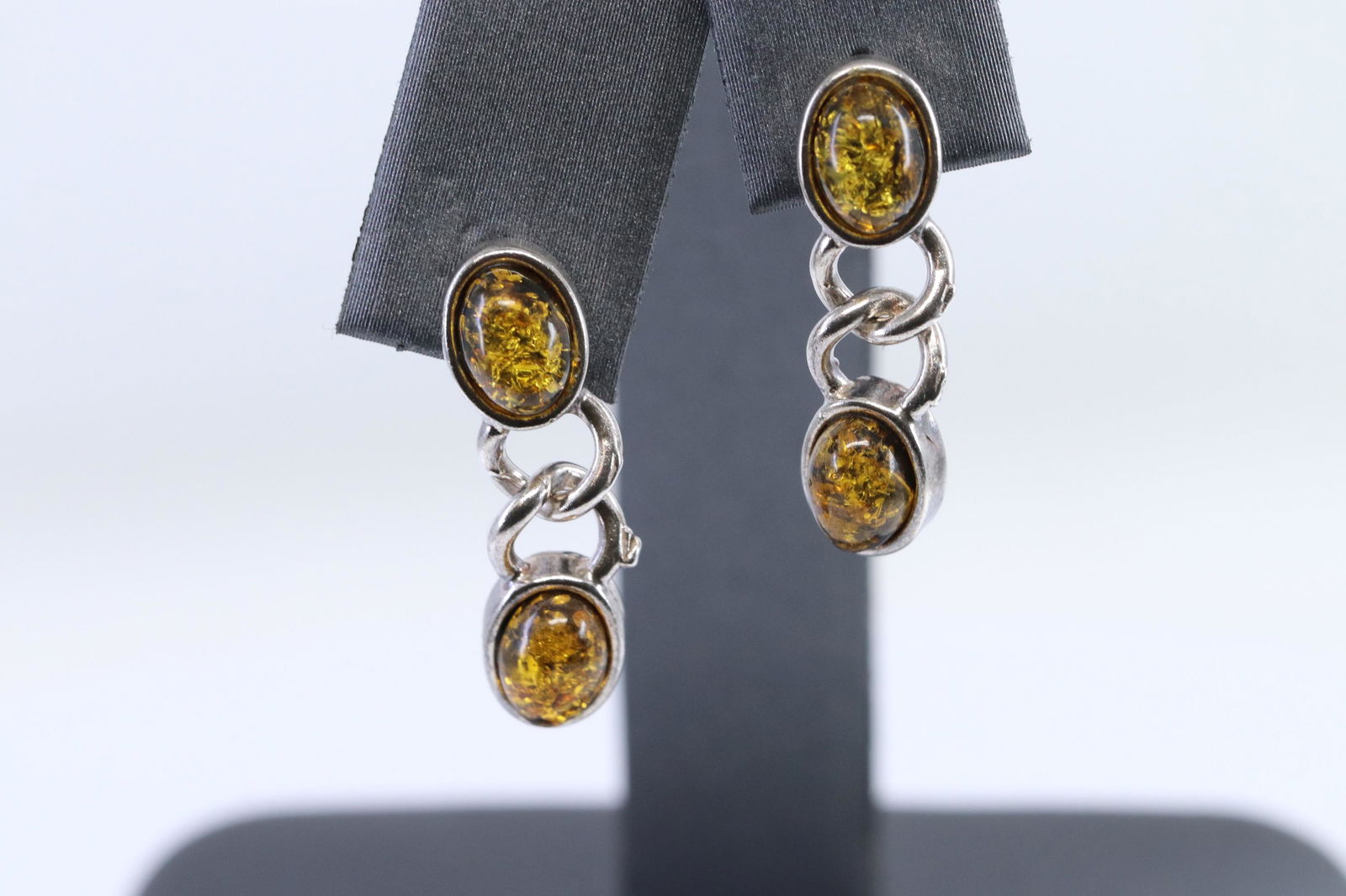 925 Silver Ladies Earrings. (1 of 1)