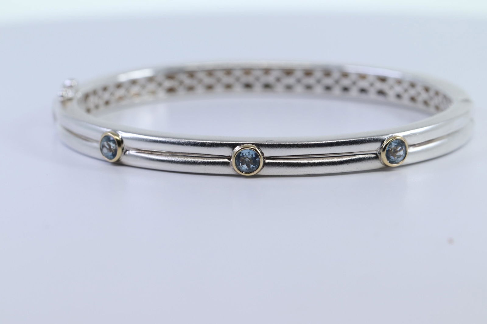 Sterling Silver / 18kt Bangle (1 of 7)