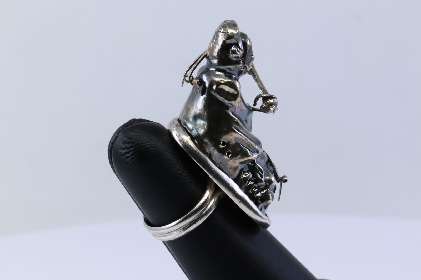 Ladies Silver Ring (1 of 4)