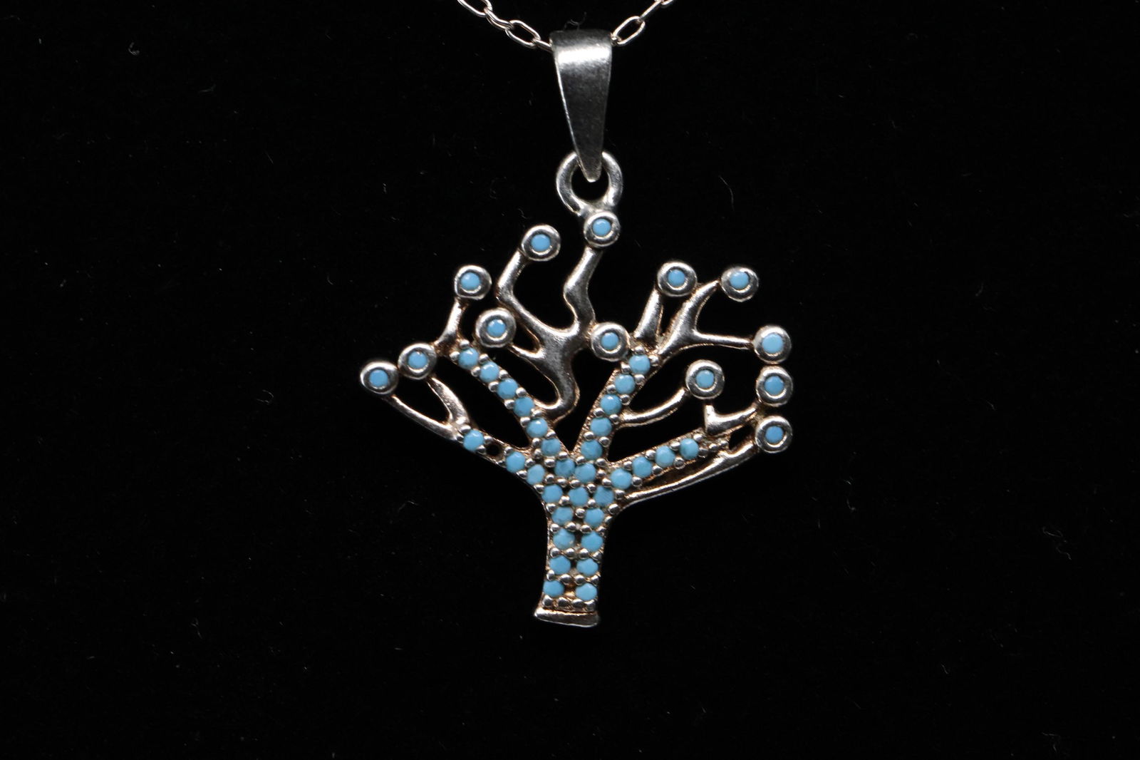 Ladies Silver .925 Tree pendant w/ Turquoise (1 of 2)