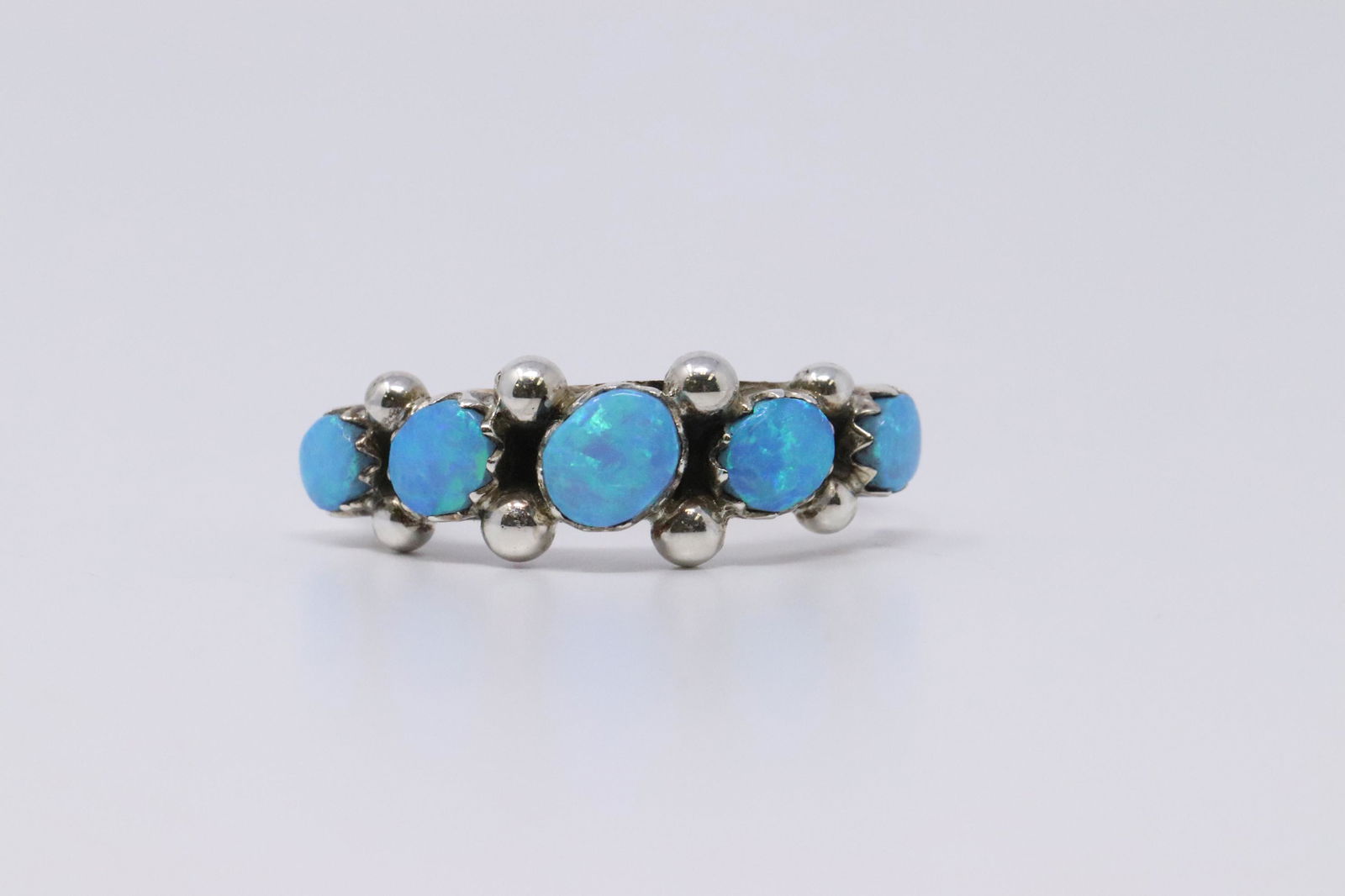 Navajo Sterling Silver Opal Ladies Ring. (1 of 4)
