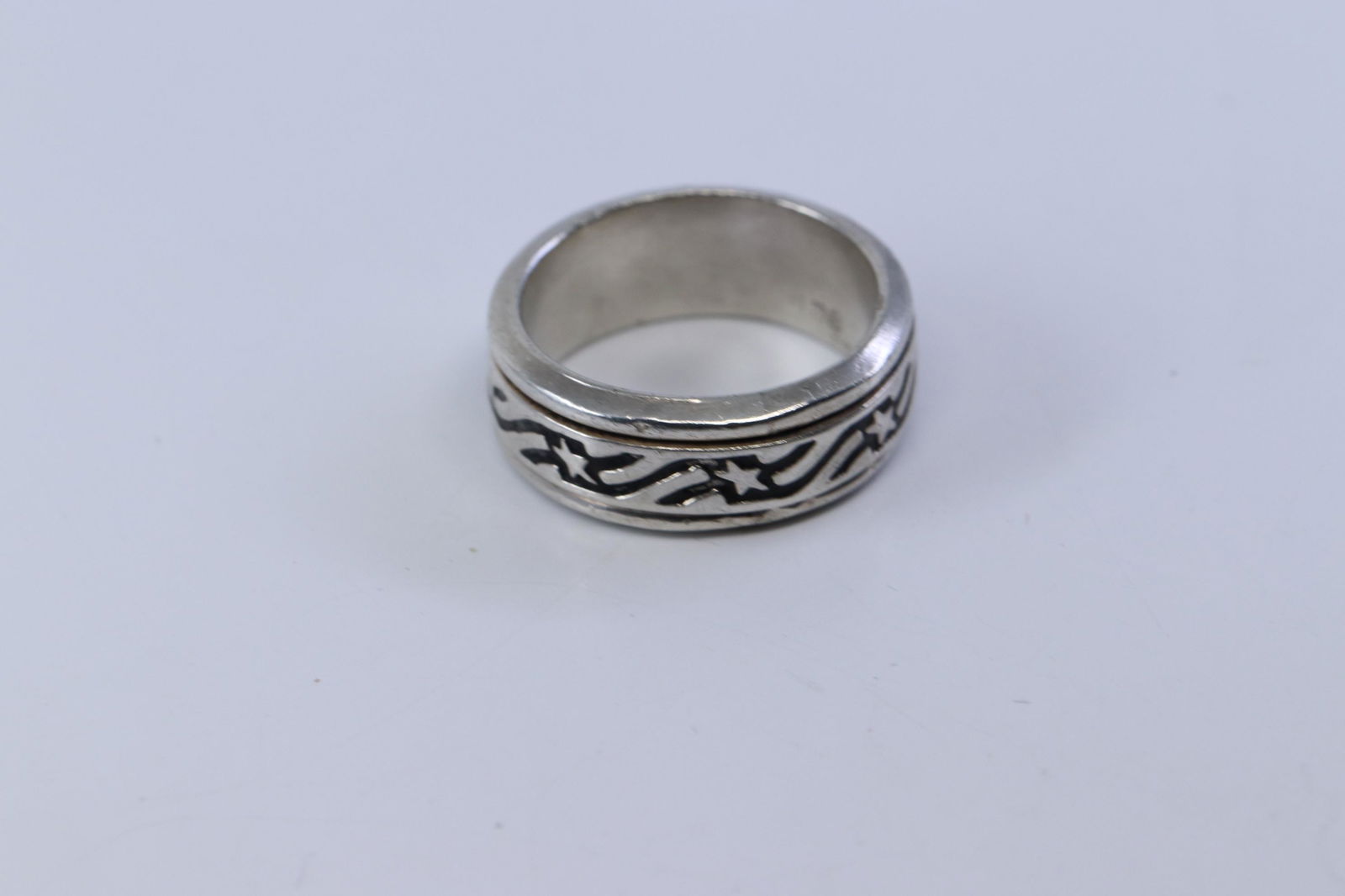 .925 Silver Ring (1 of 2)