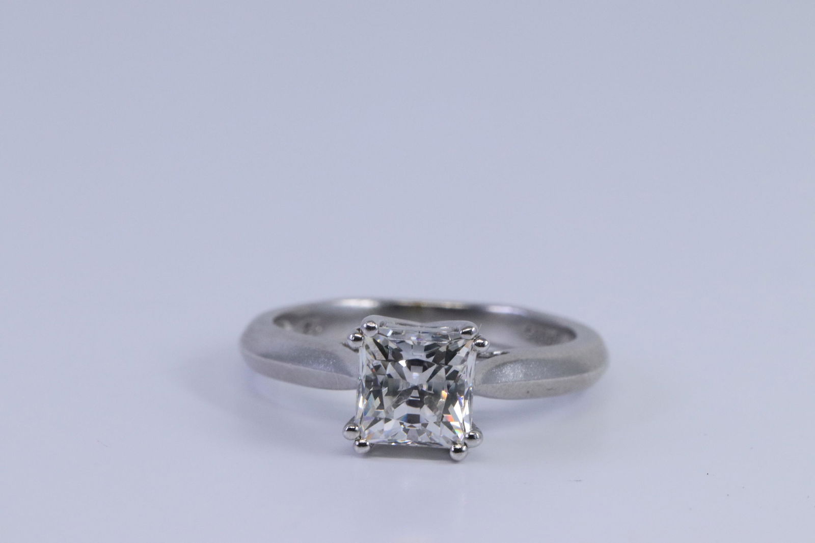 925 Silver Modern Ring (1 of 2)