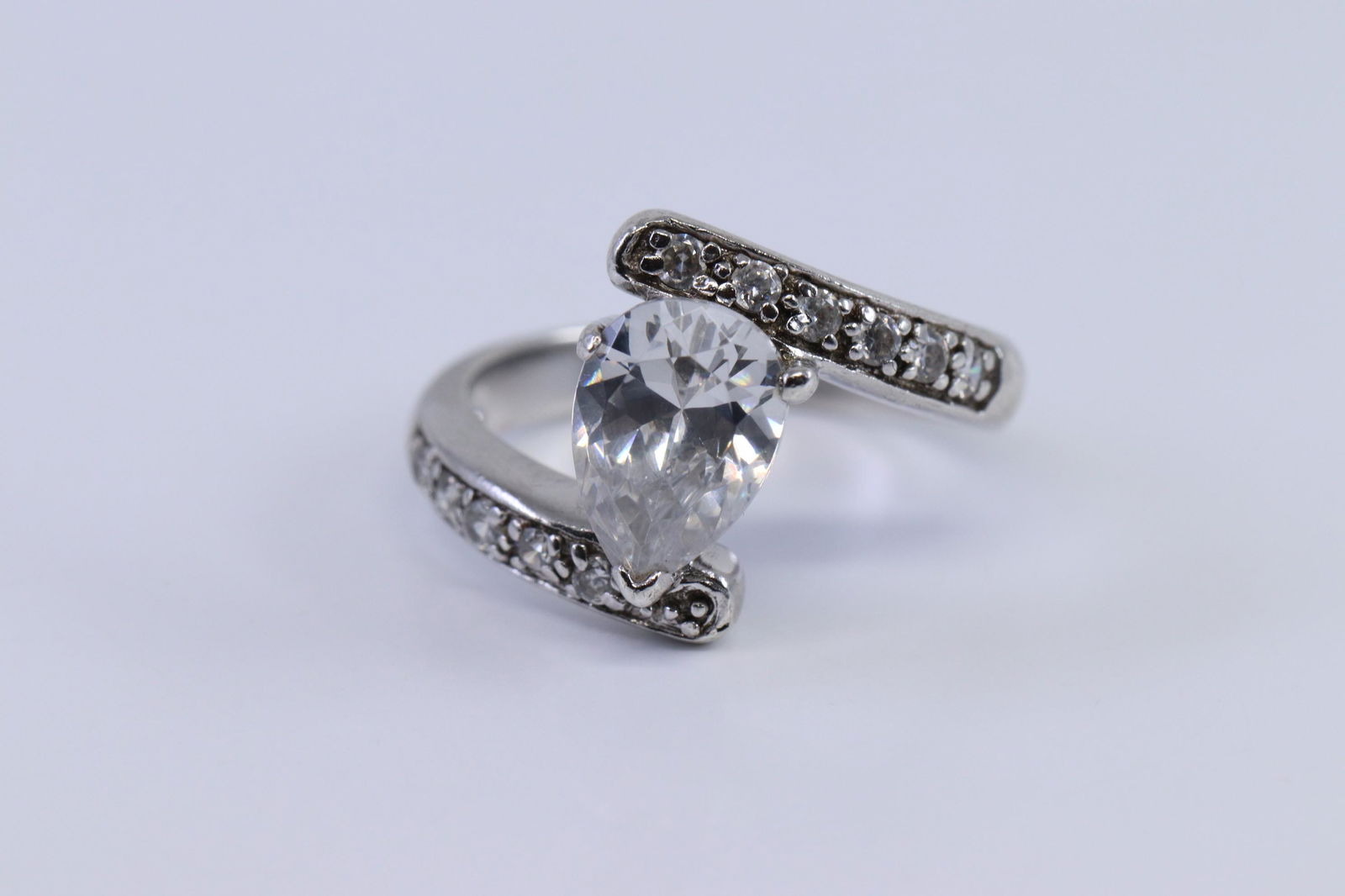 925 Silver Modern Ring (1 of 3)