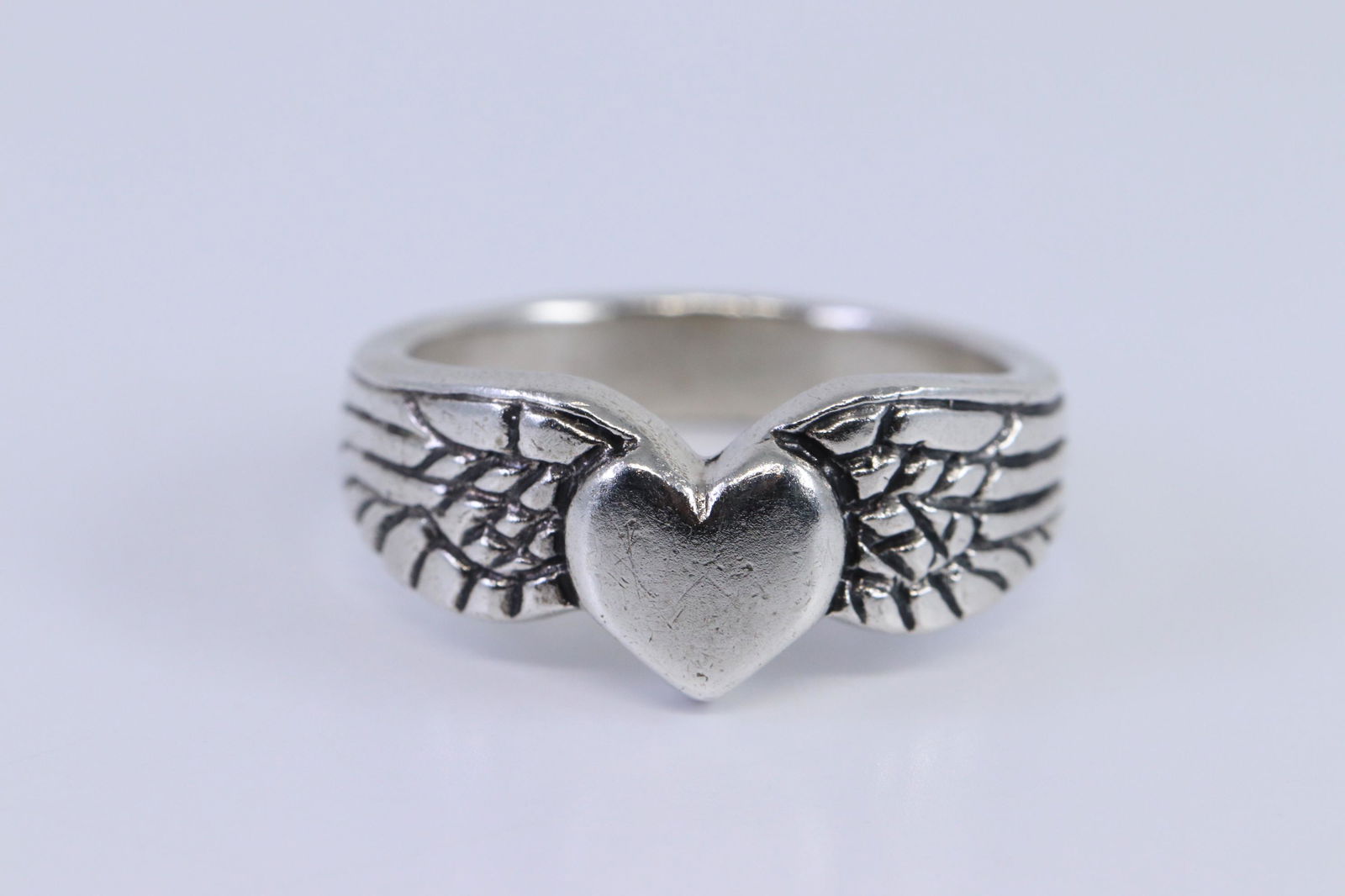 Ladies 925 Silver Heart Ring (1 of 3)