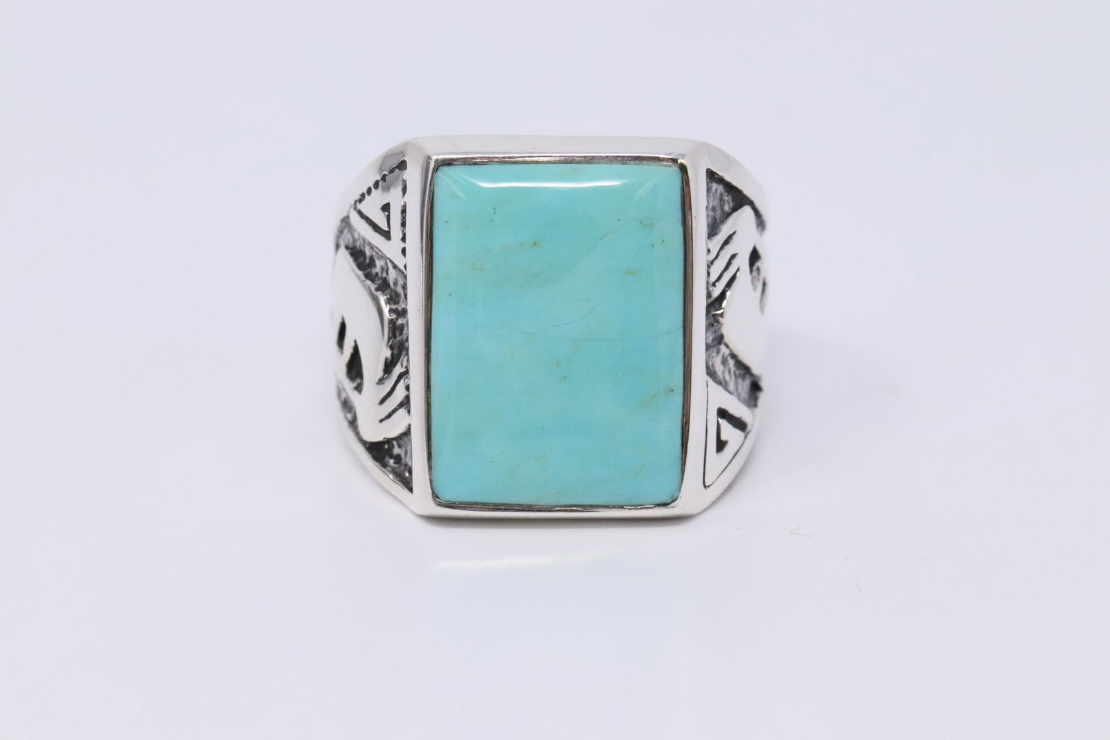 Mens Navajo Sterling Silver Ring. (1 of 4)