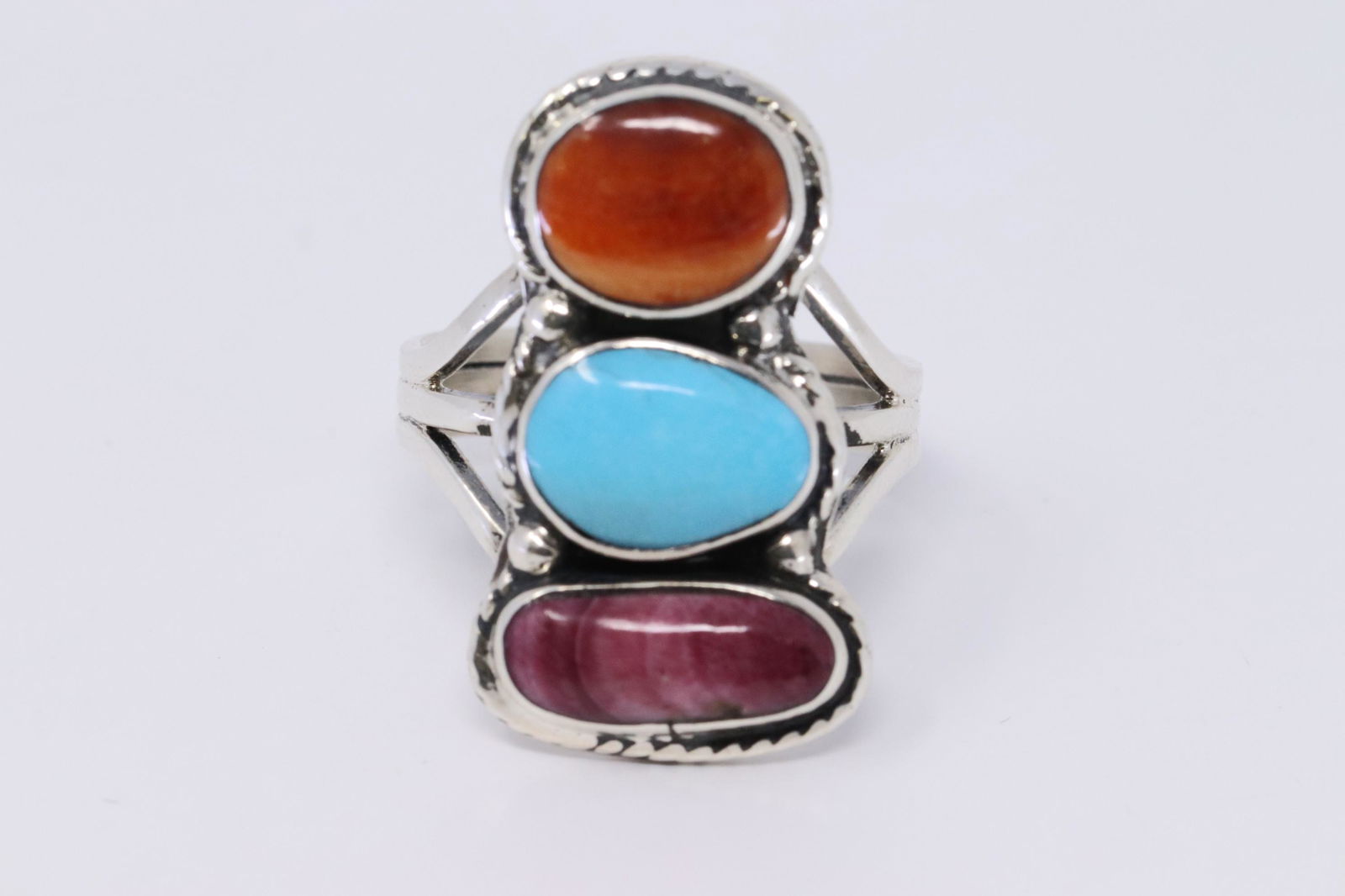 Navajo Sterling Silver Ladies Ring. (1 of 3)