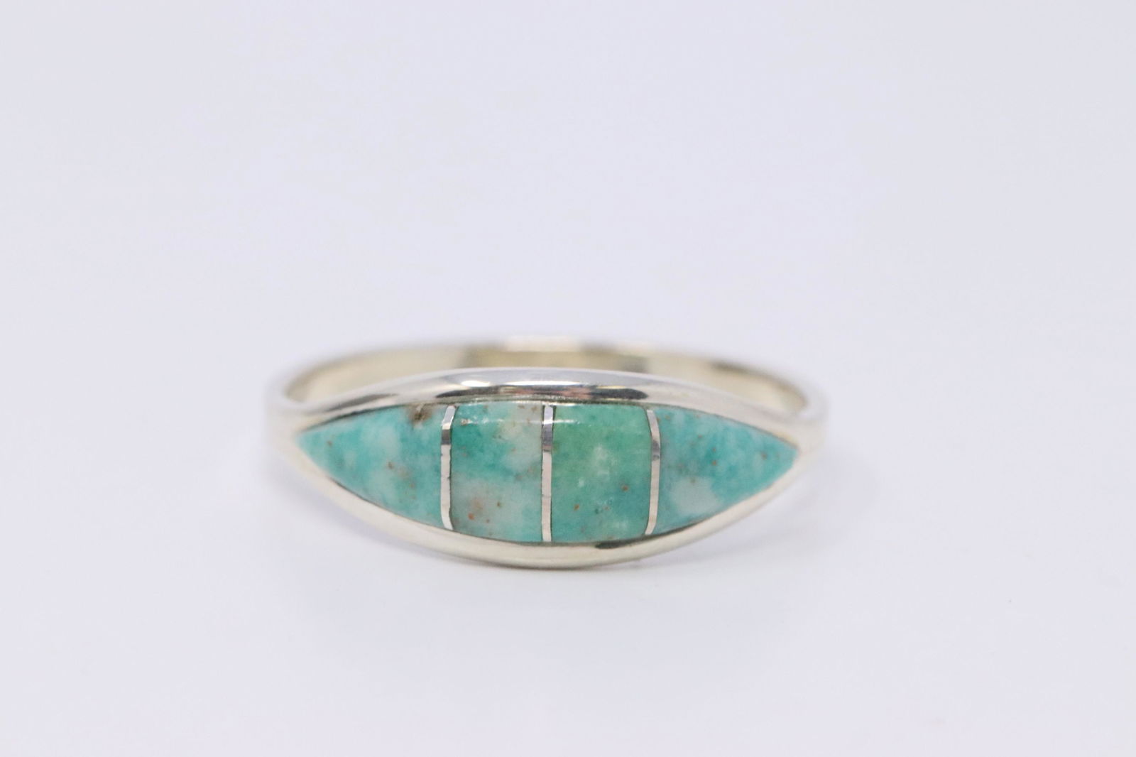 Sterling Silver Navajo Ring. (1 of 3)