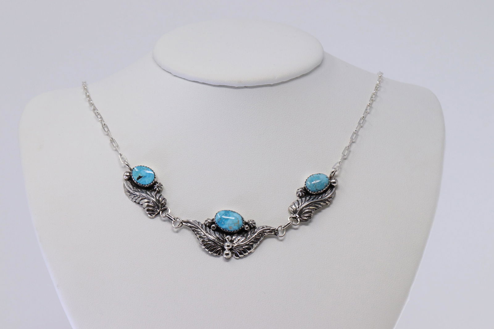 Navajo Sterling Silver Turquoise Necklace. (1 of 2)