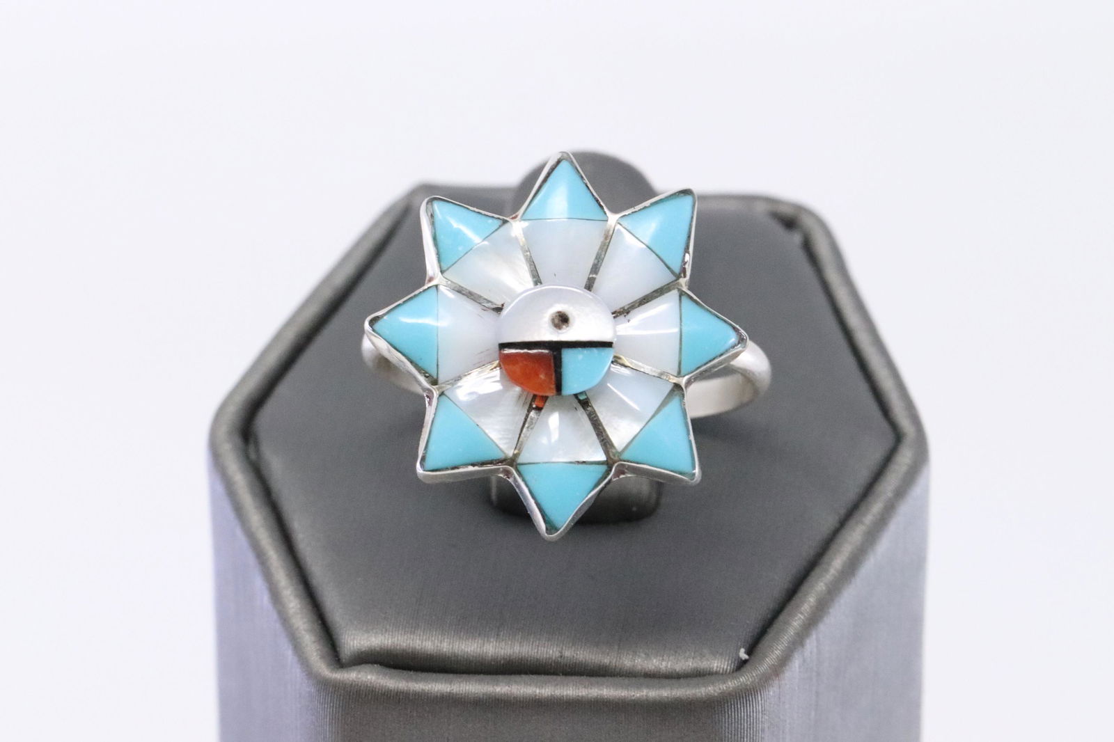 Native American Zuni Multi-stone Ring. (1 of 4)