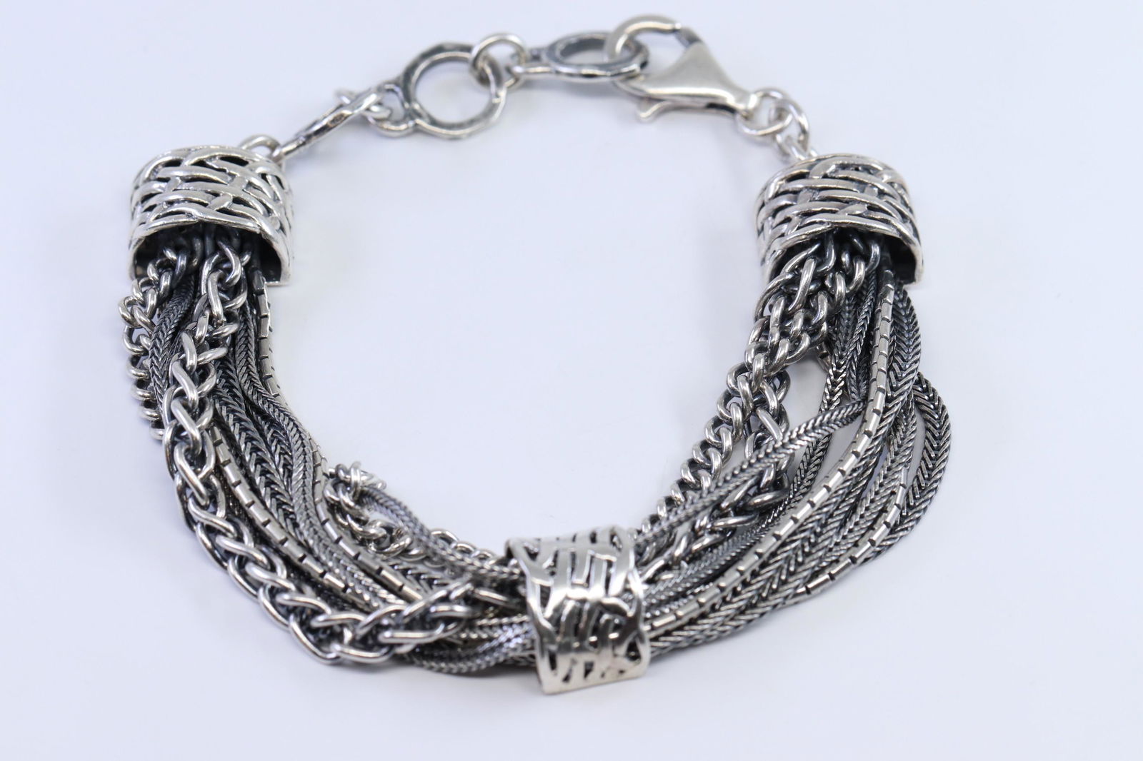 Ladies 925 Silver Bracelet. (1 of 5)