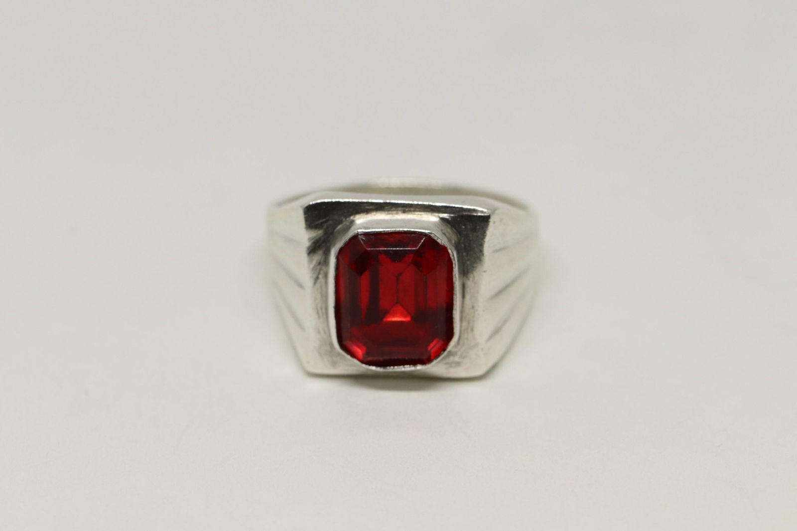 925 Silver Men's Ring. (1 of 3)