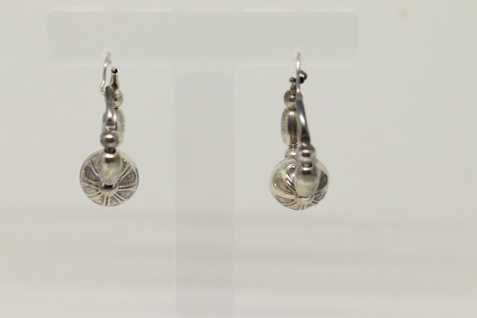 925 Silver Art Deco Design Earrings. (1 of 2)