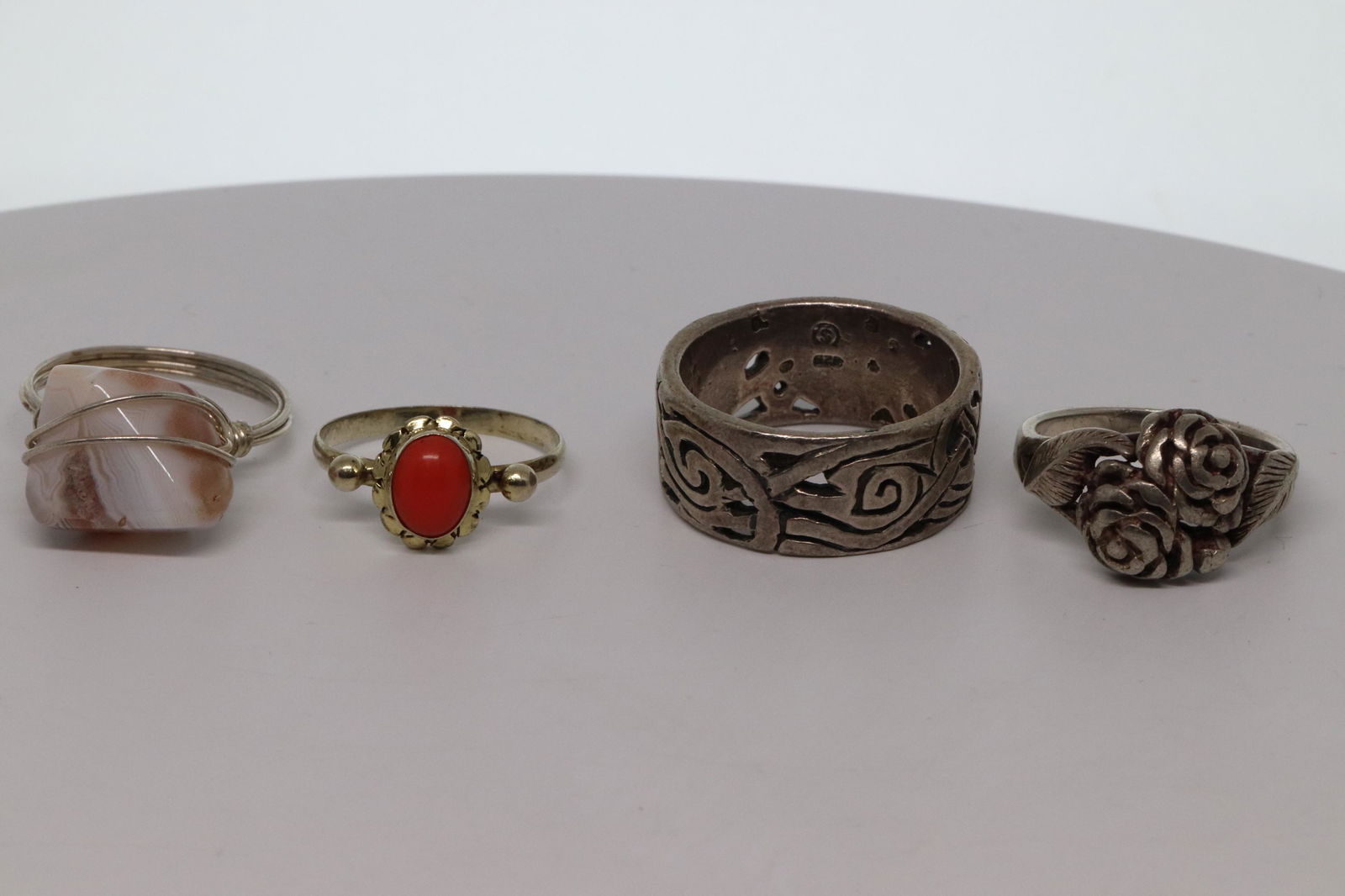 Lot of 4 silver ring (1 of 5)