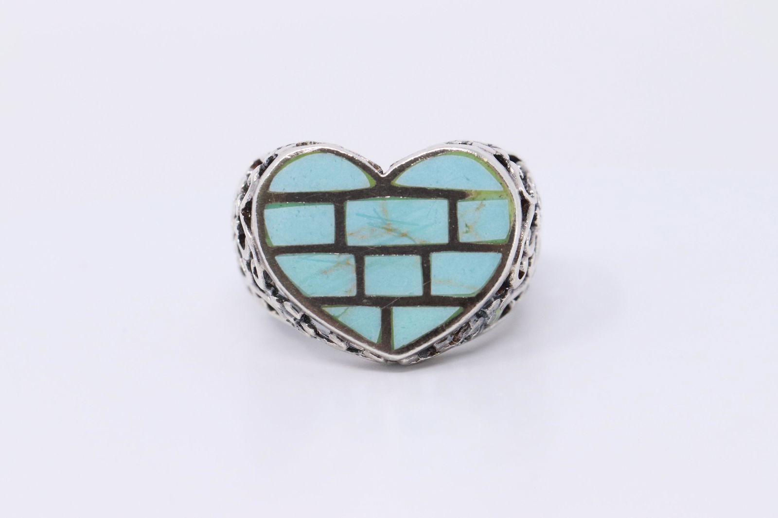 925 Silver Heart Ring. (1 of 4)