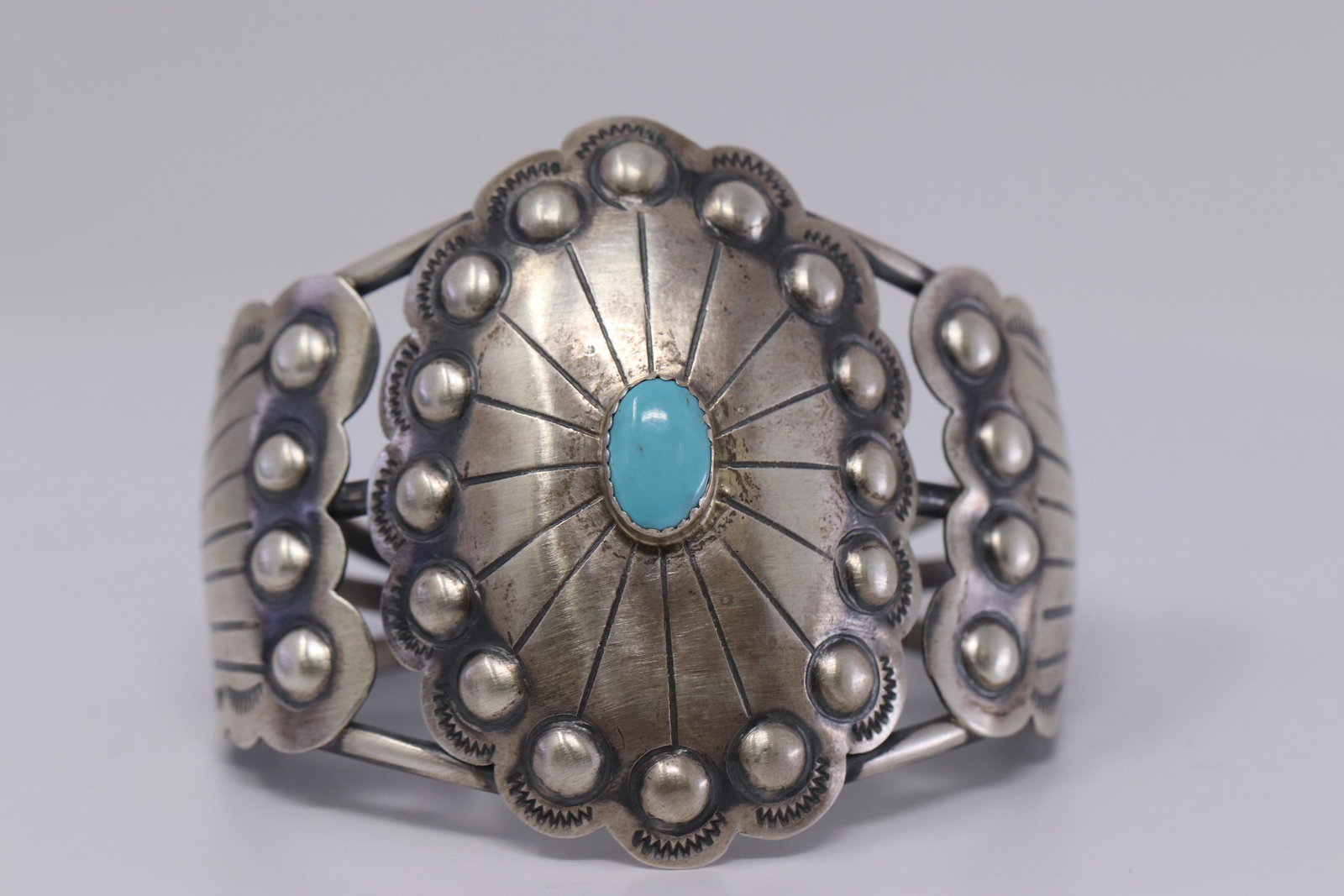 Navajo Handmade Sterling Silver Kingman Turquoise: This is a Navajo Handmade Sterling Silver Kingman Turquoise Bracelet By Tim Yazzie. REF:I754T22.