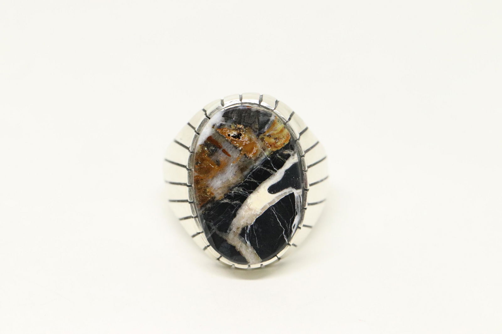 Native American Navajo Men's Ring (1 of 4)
