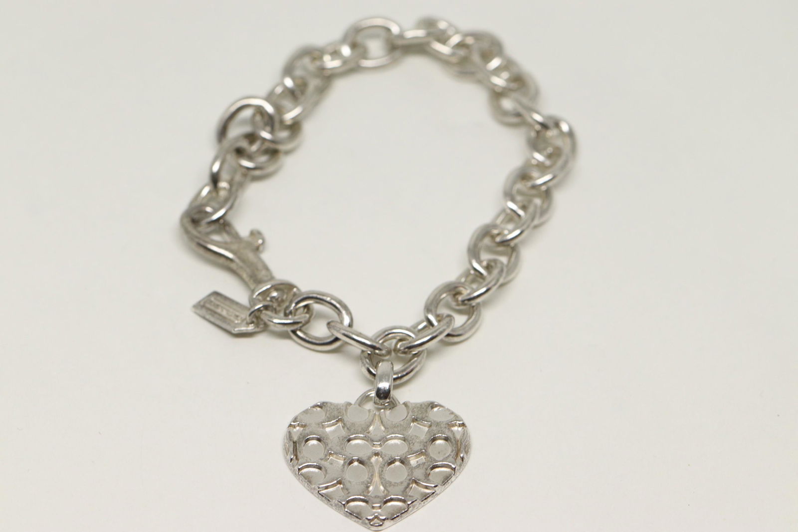 COACH 925 Sterling Silver Heart Charm Bracelet Vintage (1 of 4)
