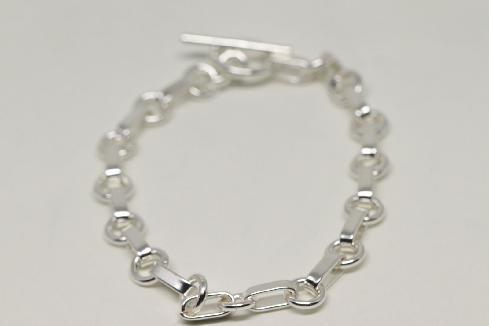 925 Silver Solid Bracelet. (1 of 4)