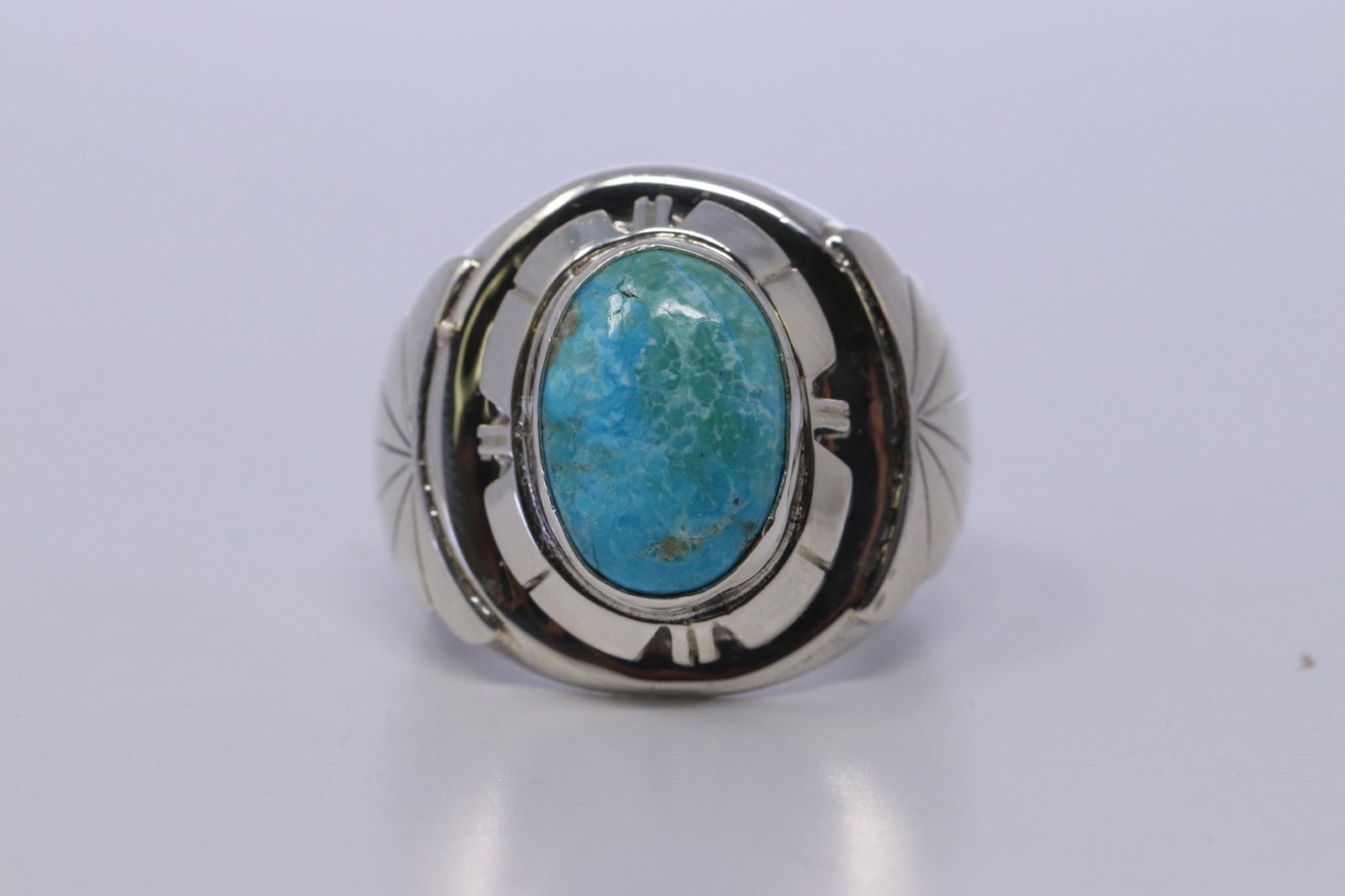 Native American Navajo Handmade Men's Turquoise Ring. (1 of 4)
