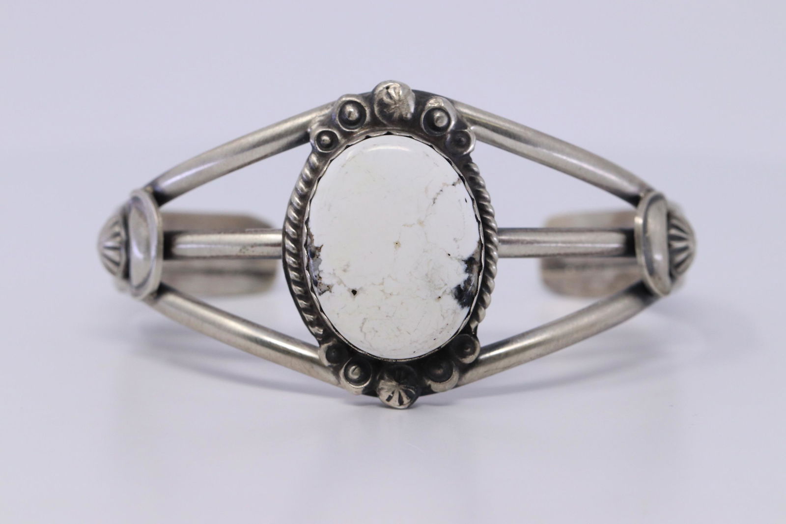 Navajo Handmade Sterling Silver White Buffalo Bracelet (1 of 4)