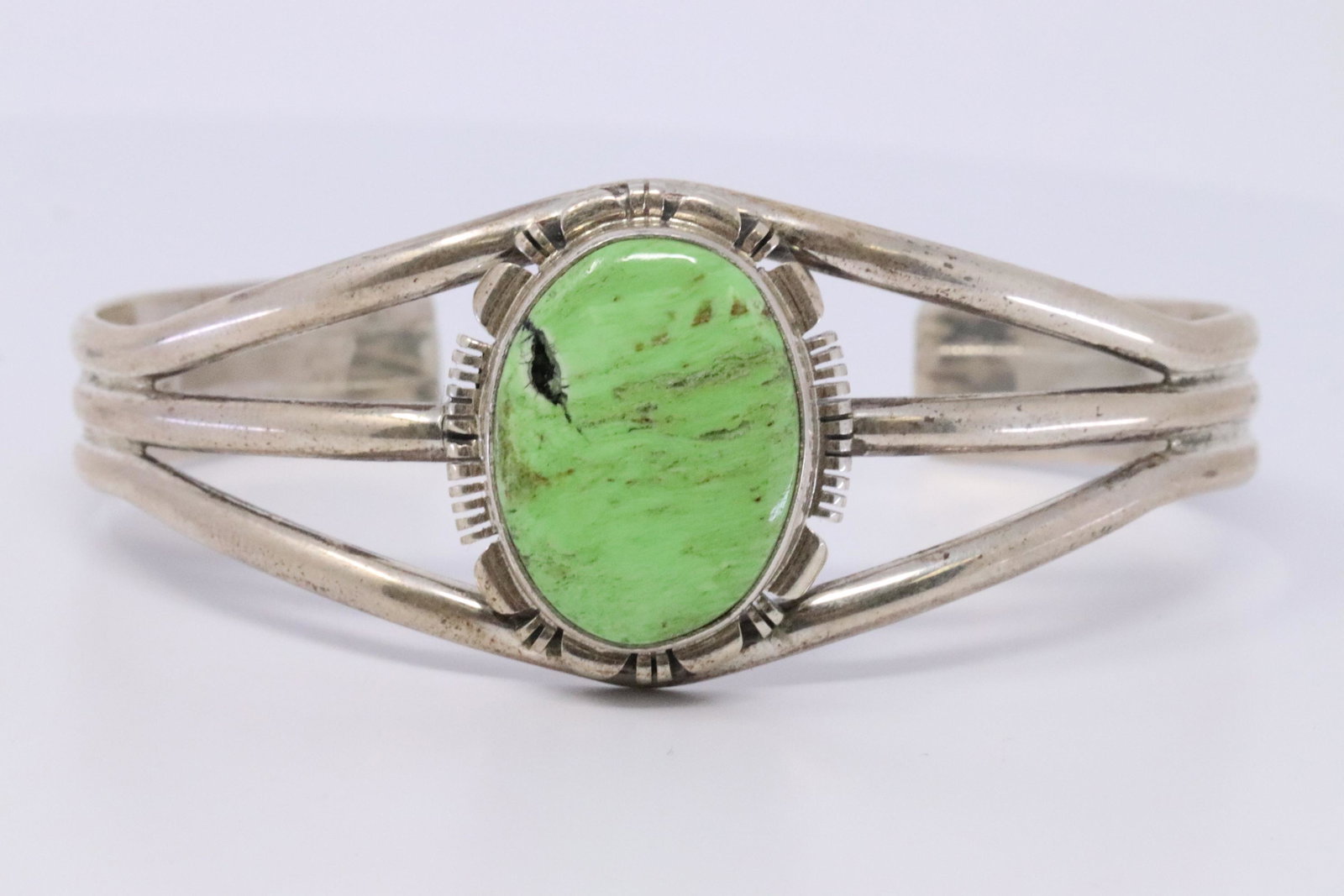 Native American Navajo Sterling Silver Gaspeite: This is a Native American Navajo Sterling Silver Gaspeite Bracelet By Jeff Frank.