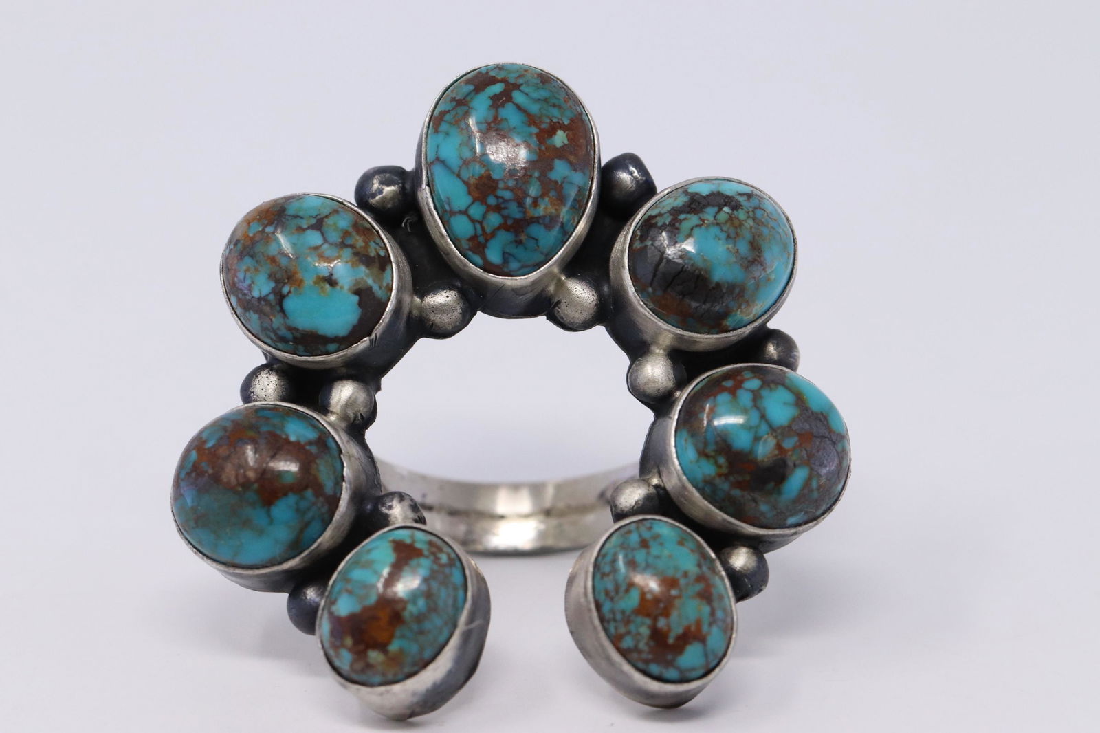 Navajo Handmade Kingman Horse Shoe Ring Set In Sterling (1 of 4)