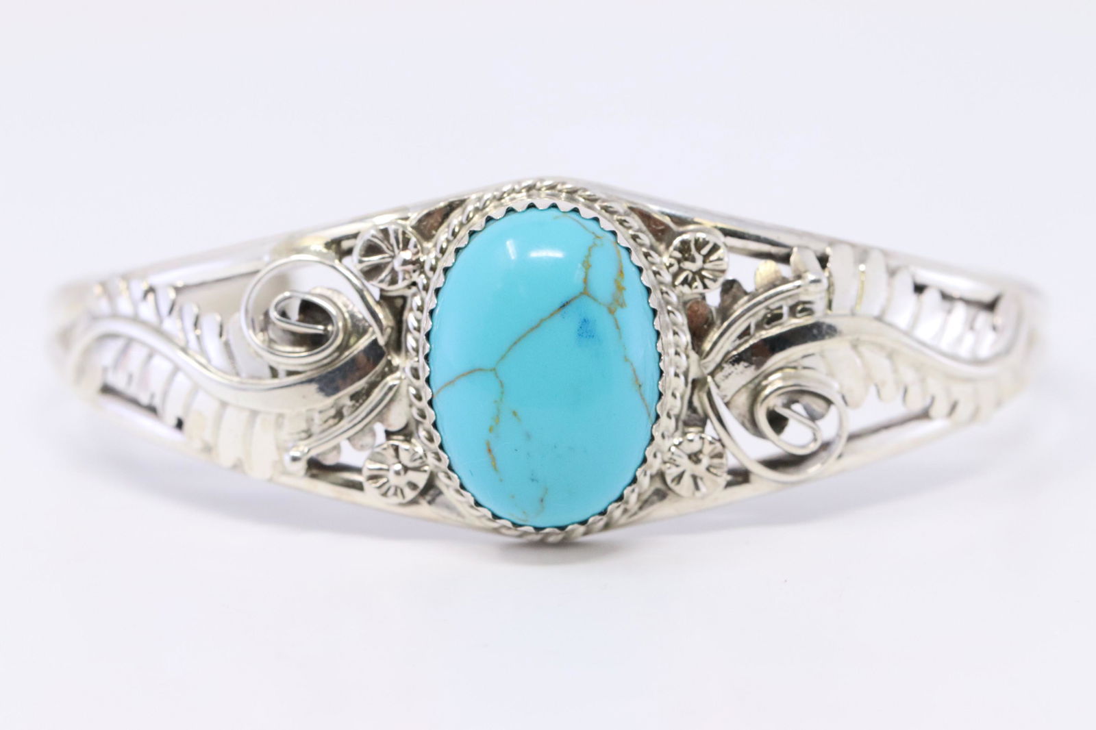 Native American Sterling Silver Navajo Handmade (1 of 3)