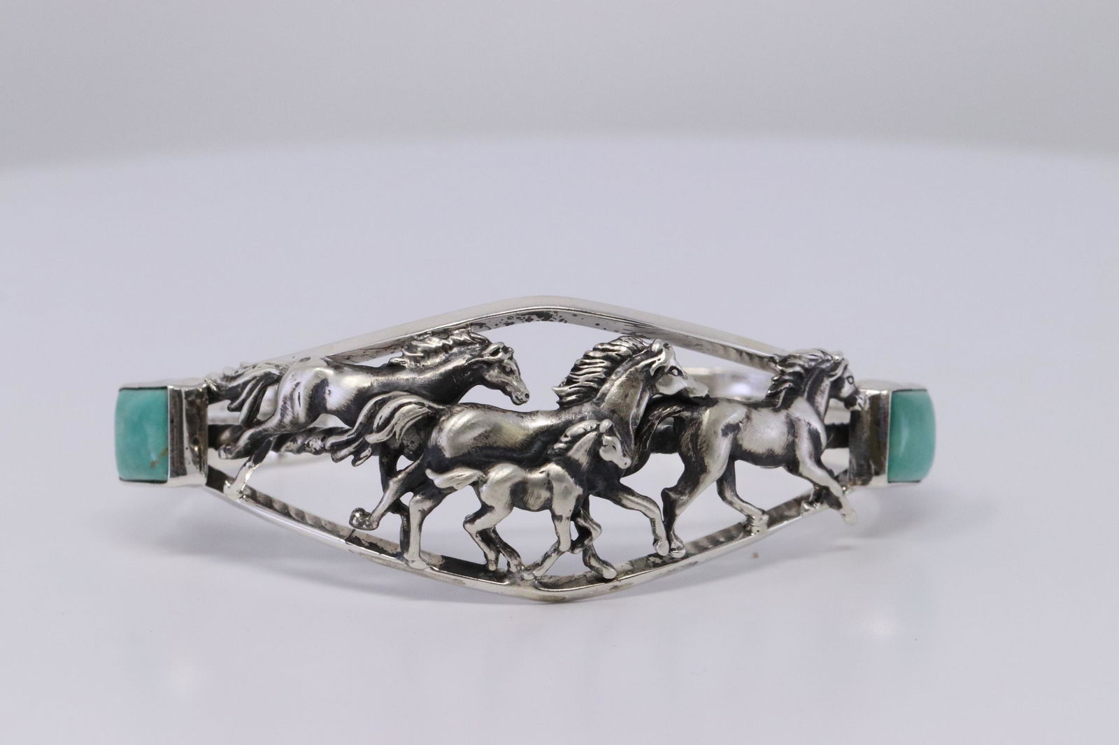 Native American Navajo Sterling Silver Running Horses (1 of 4)