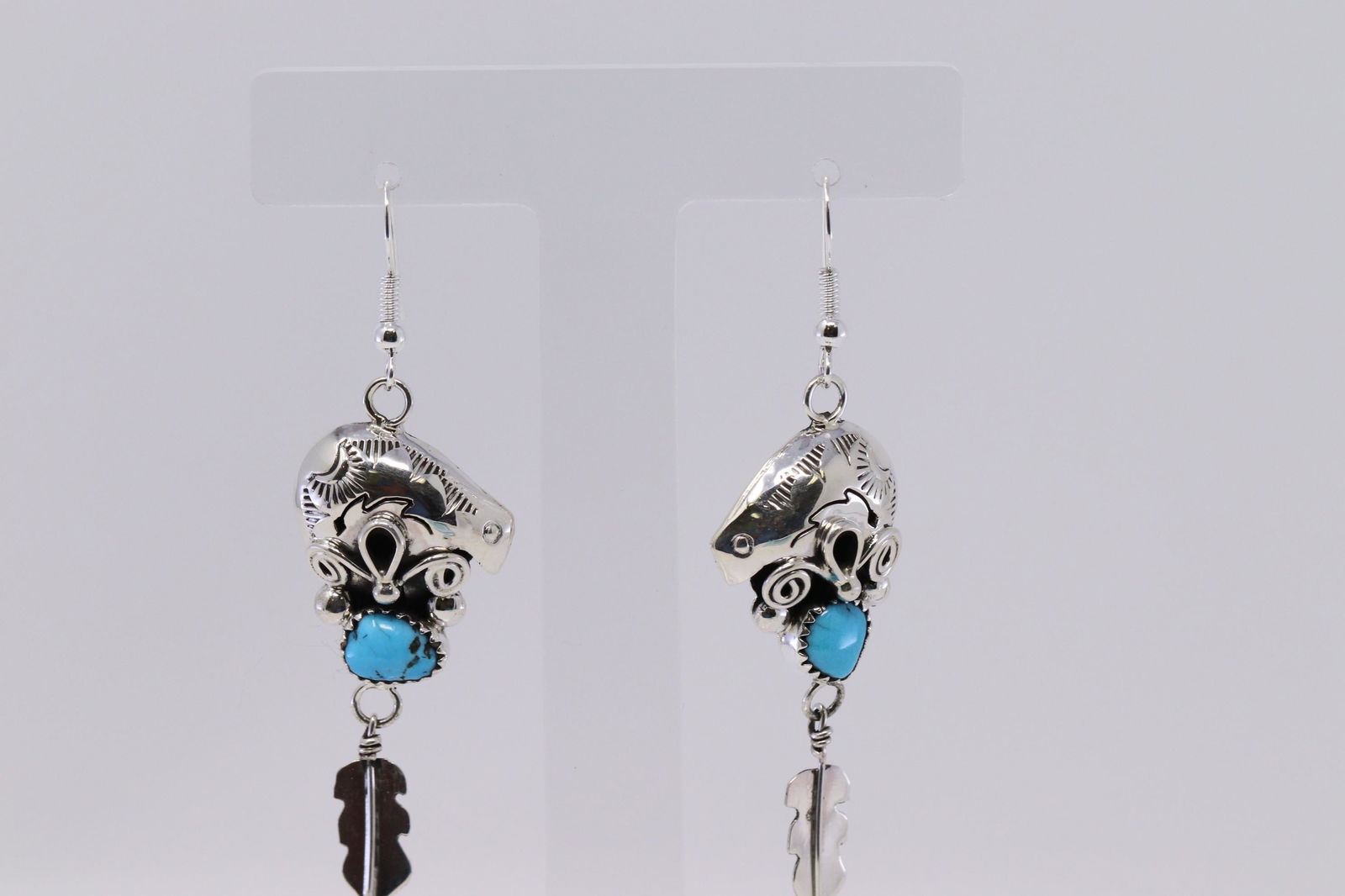 Native American Navajo Bear Turquoise Errings (1 of 4)